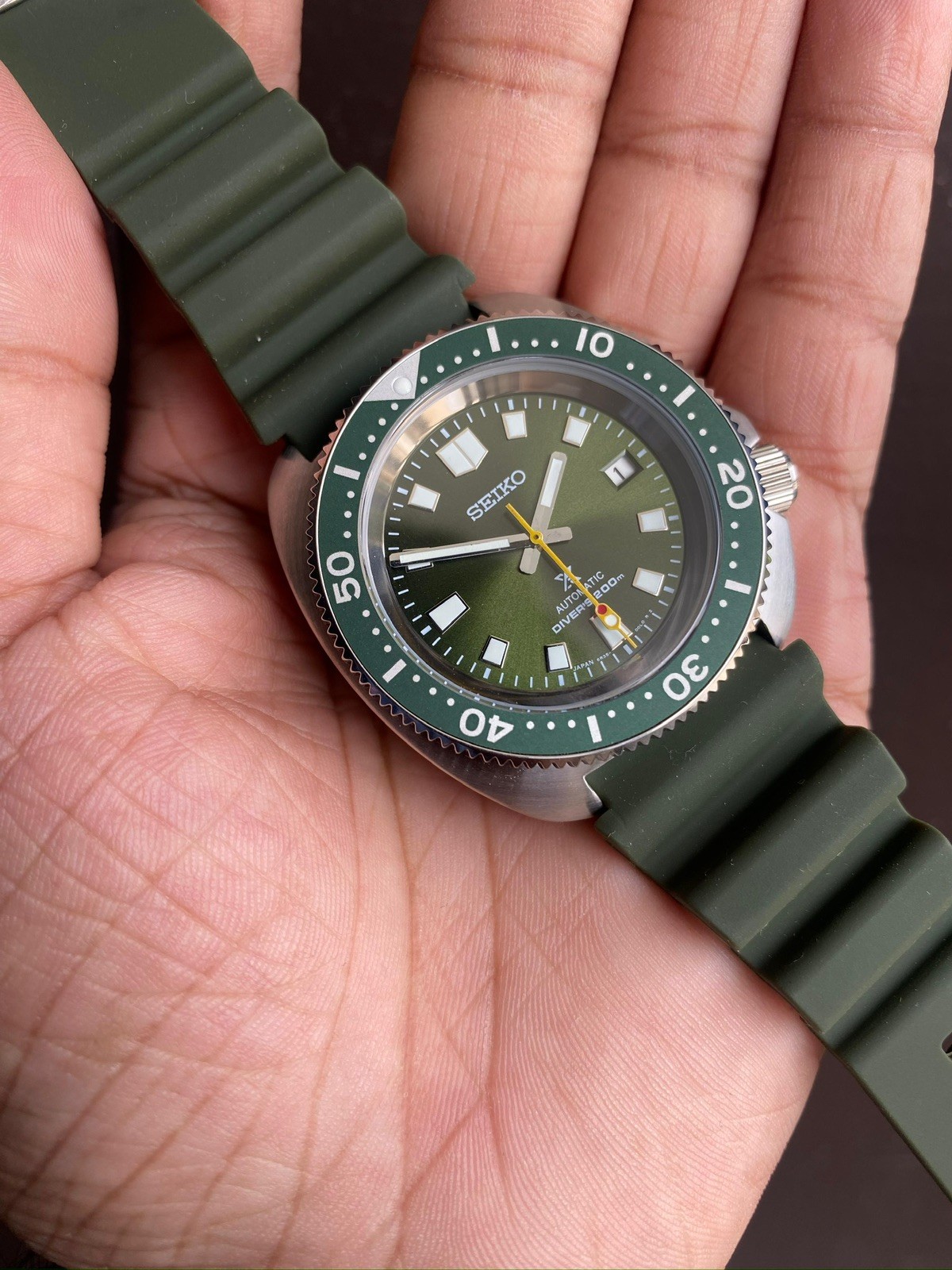 Seiko Prospex Automatic Diver 200M – Green Dial men watch