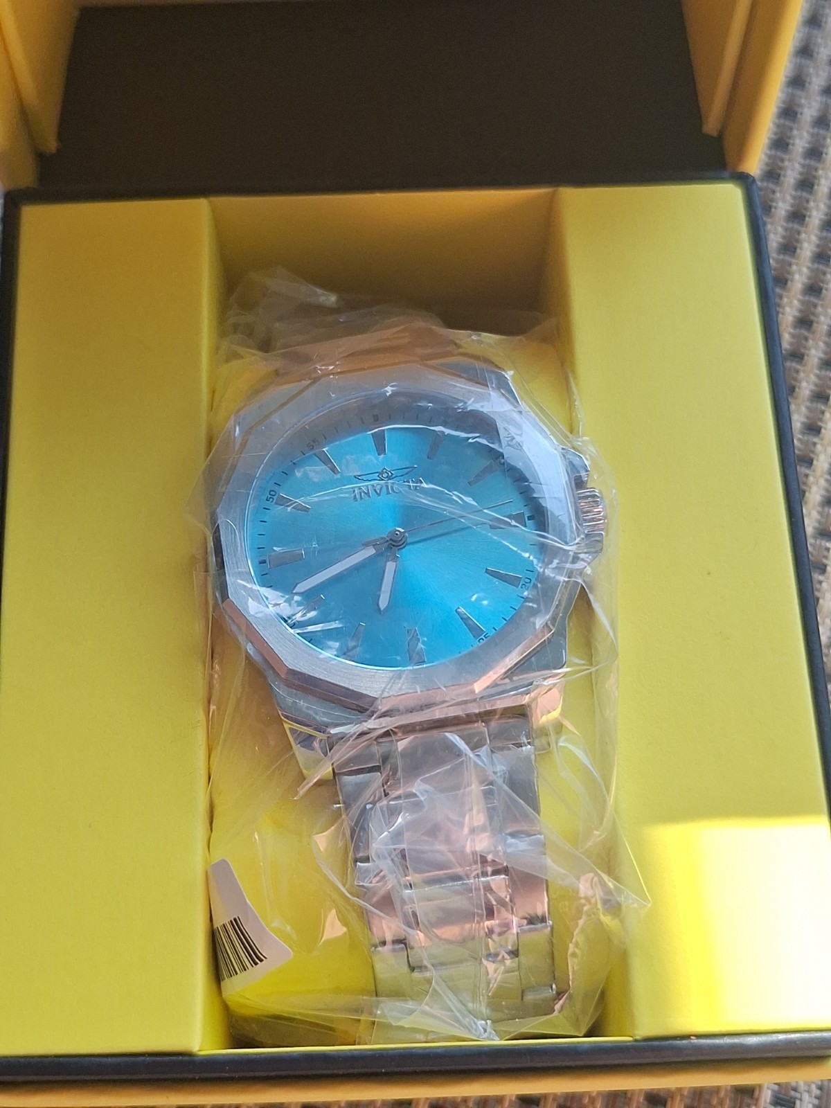 Invicta Speedway Model 48912 New In Box. Blue Dial Stainless Steel Band And Case
