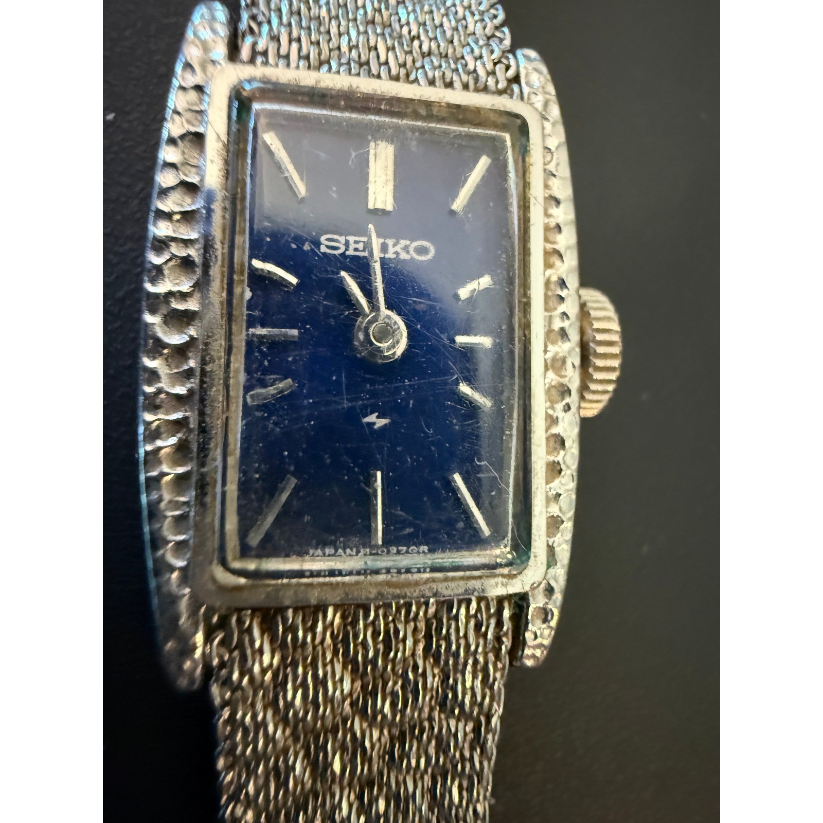 Vintage Seiko Ladies Watch Blue Dial MCM wind up Mechanical 831373 WORKs