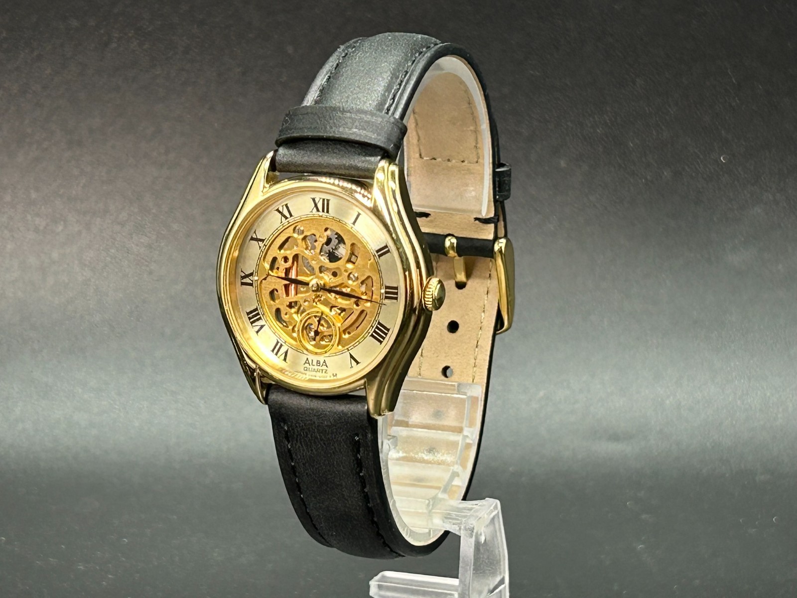 Very Rare ! SEIKO ALBA V258-0020 Small Second Gold Skeleton Roman QZ Watch JAPAN