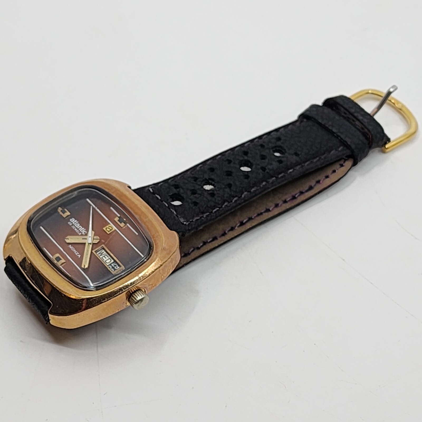 AUTHENTIC ATLANTIC 25 JEWELS MONZA DAY DATE RED DIAL SWISS MEN’S MINT ETTA WATCH
