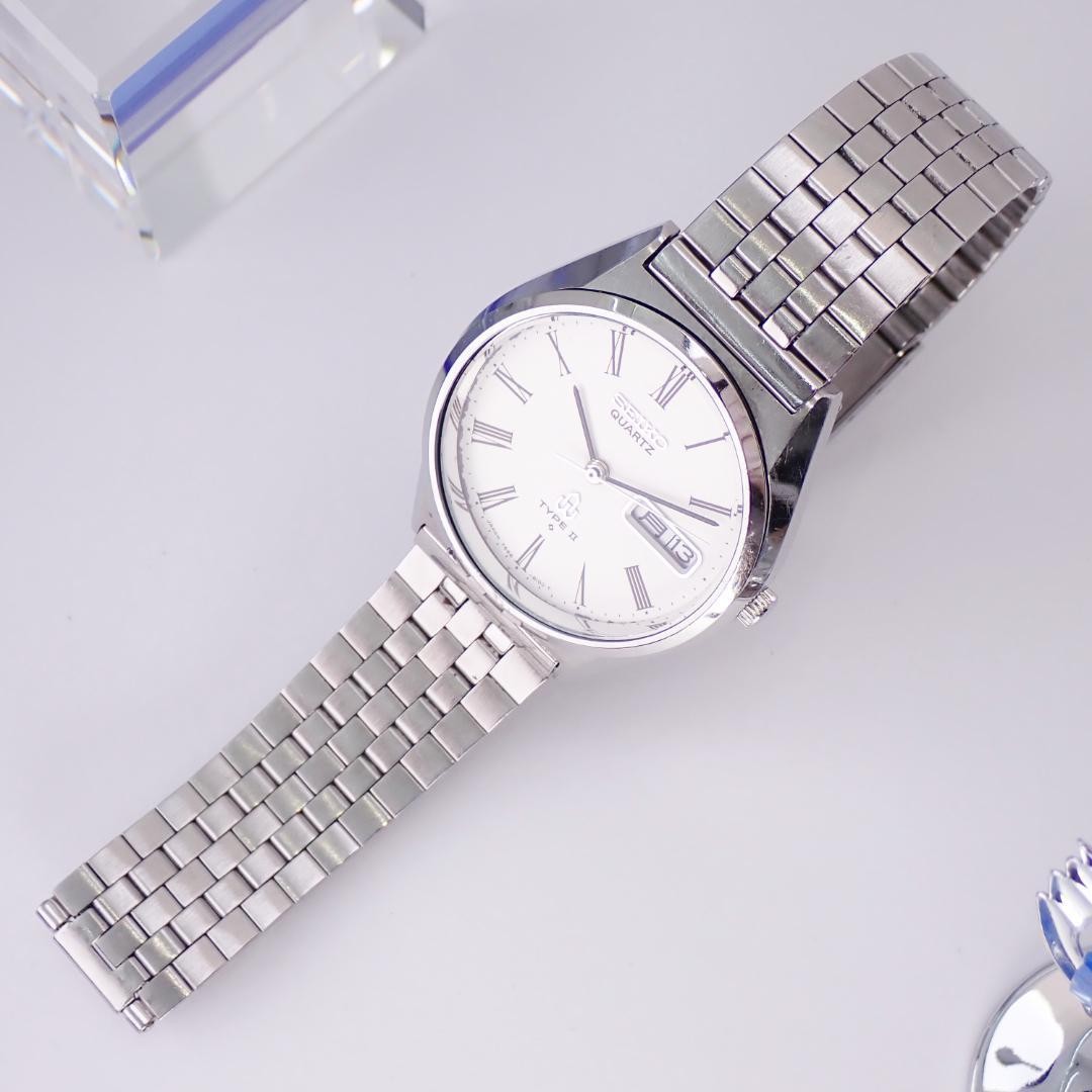 Seiko Type II Quartz Day-Date 7546 Vintage Mens Watch For Parts Japan