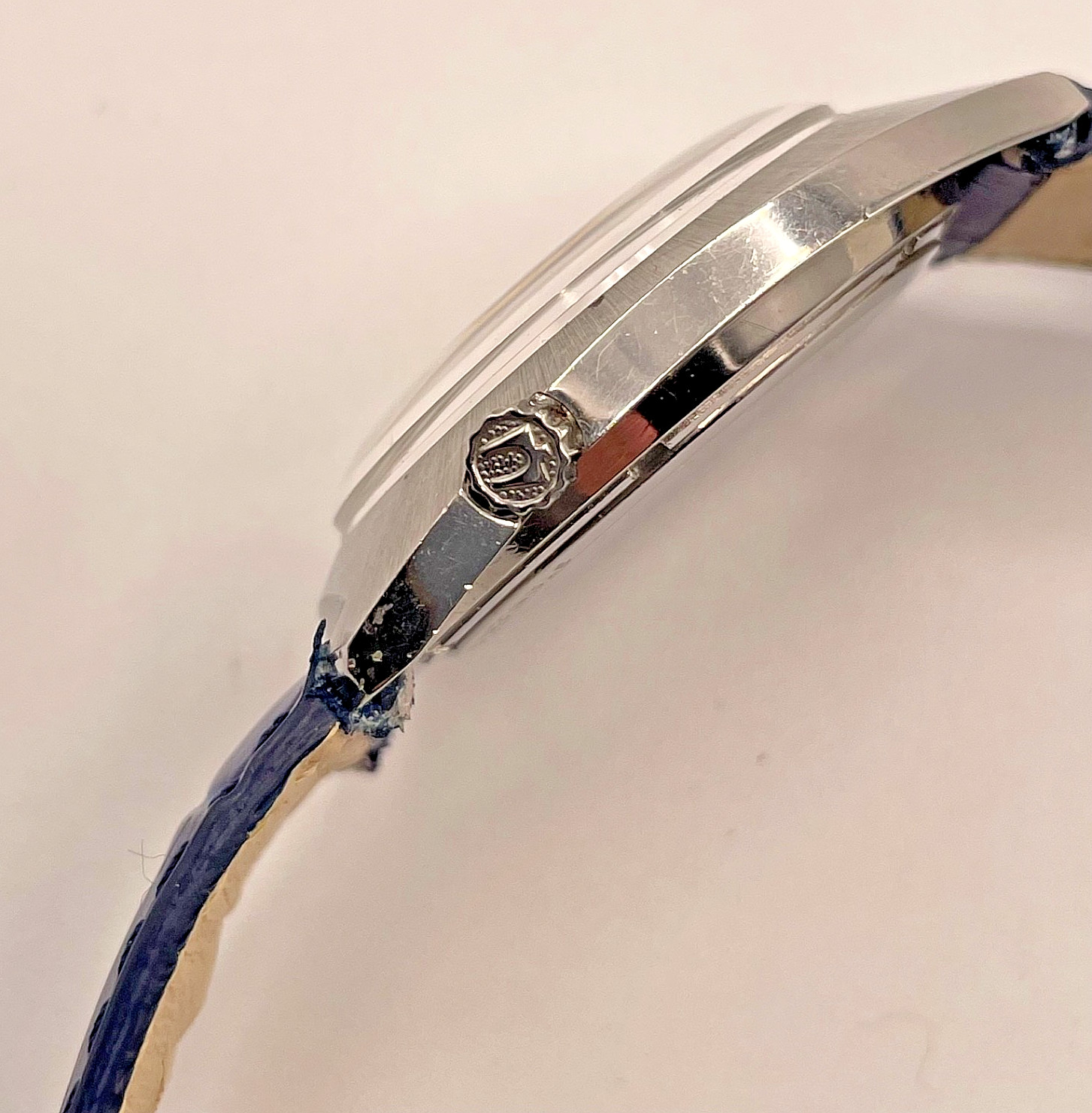 BULOVA ACCUTRON H669826 Stainless Steel Tuning Fork Men’s Watch Date 35mm Runs