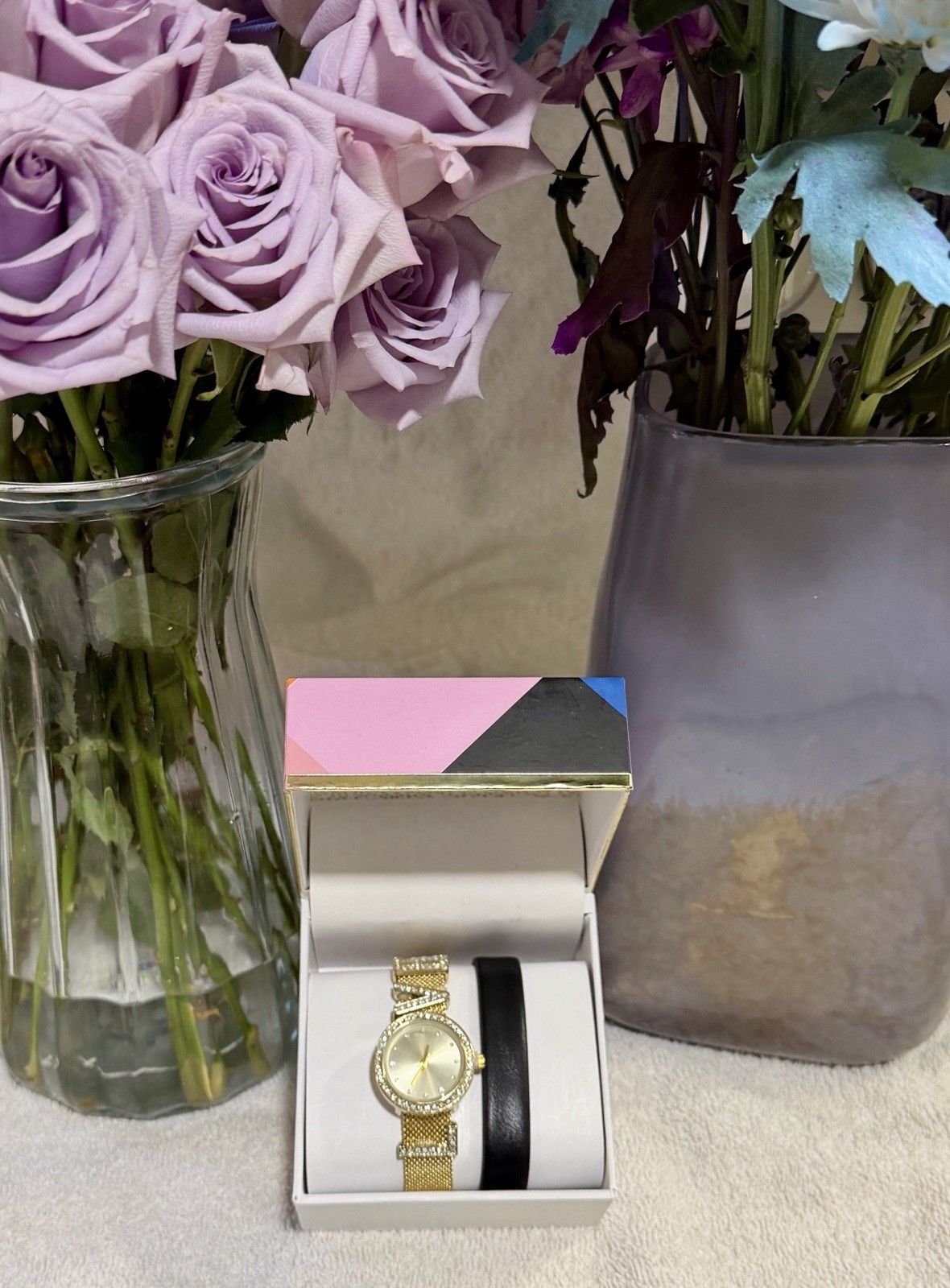 Jessica Carlyle Gold Stainless Mesh Crystal Love Womens Watch + Black Bracelet
