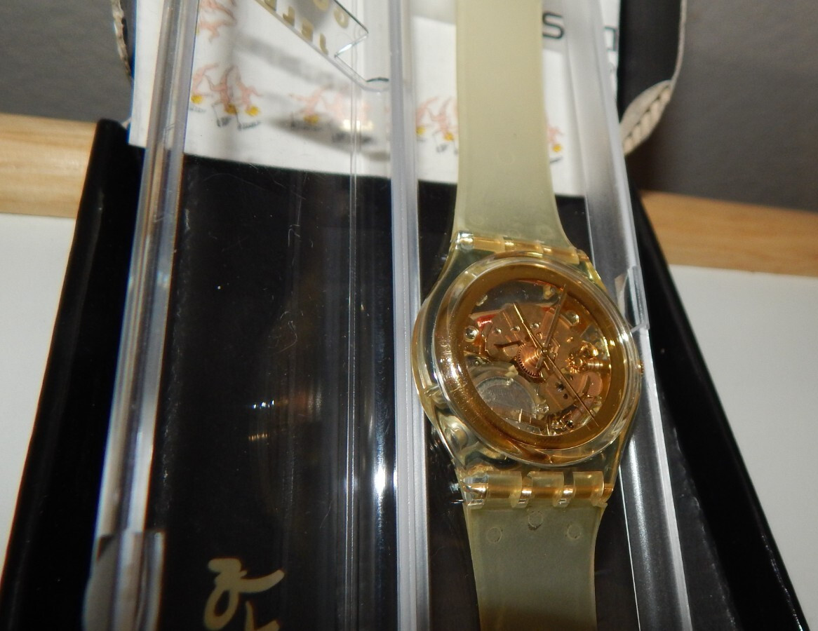 SWATCH 1990/91 Golden Jelly GZ115 34mm Watch Members Exclusive #1 w/ Box & COA