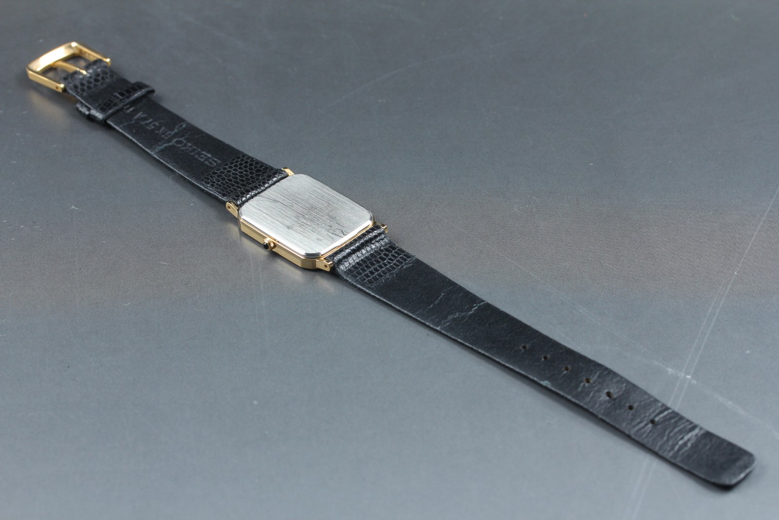 [Near MINT] Seiko Dolce 7731-5240 23mm SGP30 Gold Dial Qz Rectangle Men’s Watch