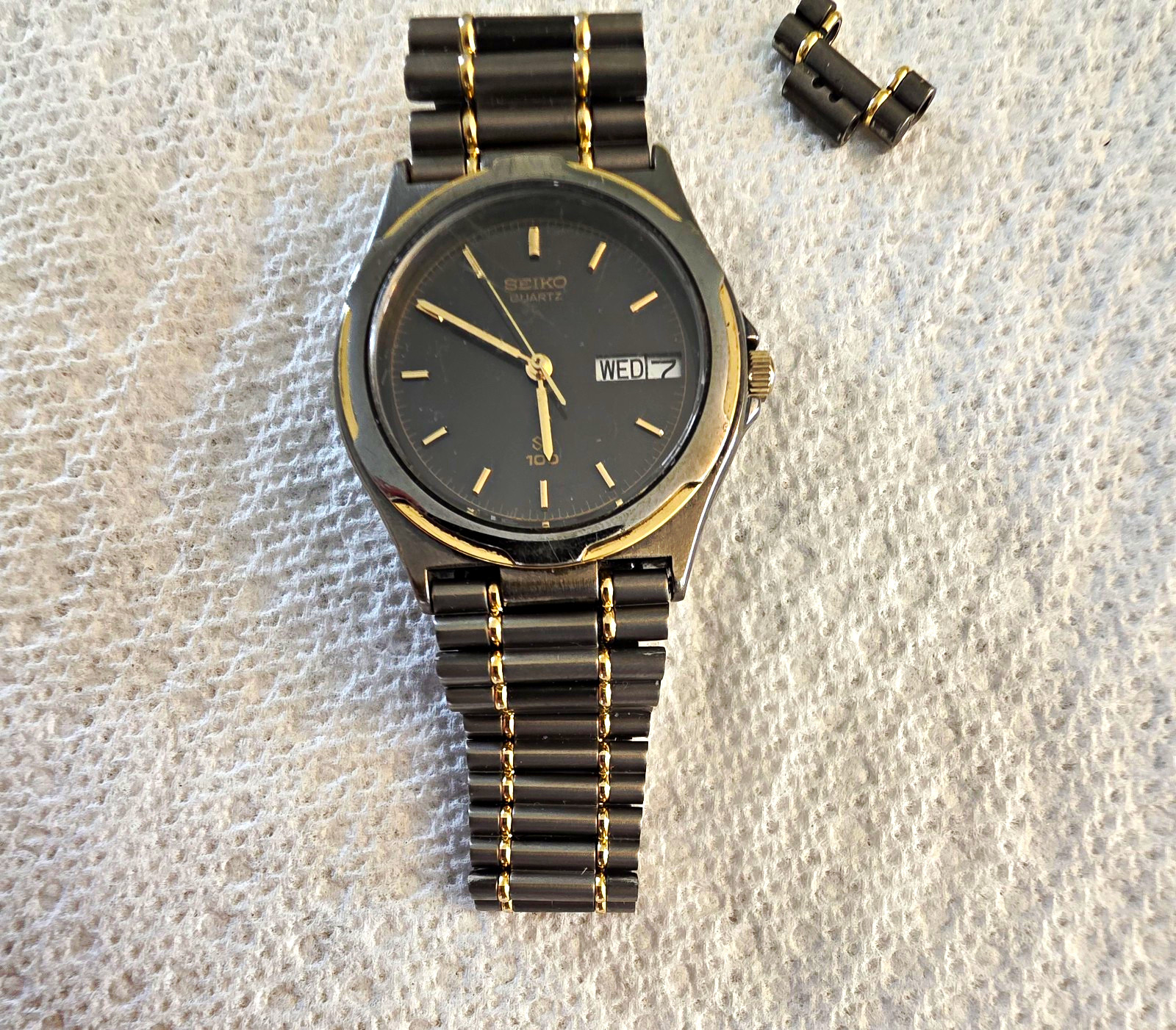 Seiko quartz SQ100 8123-6349