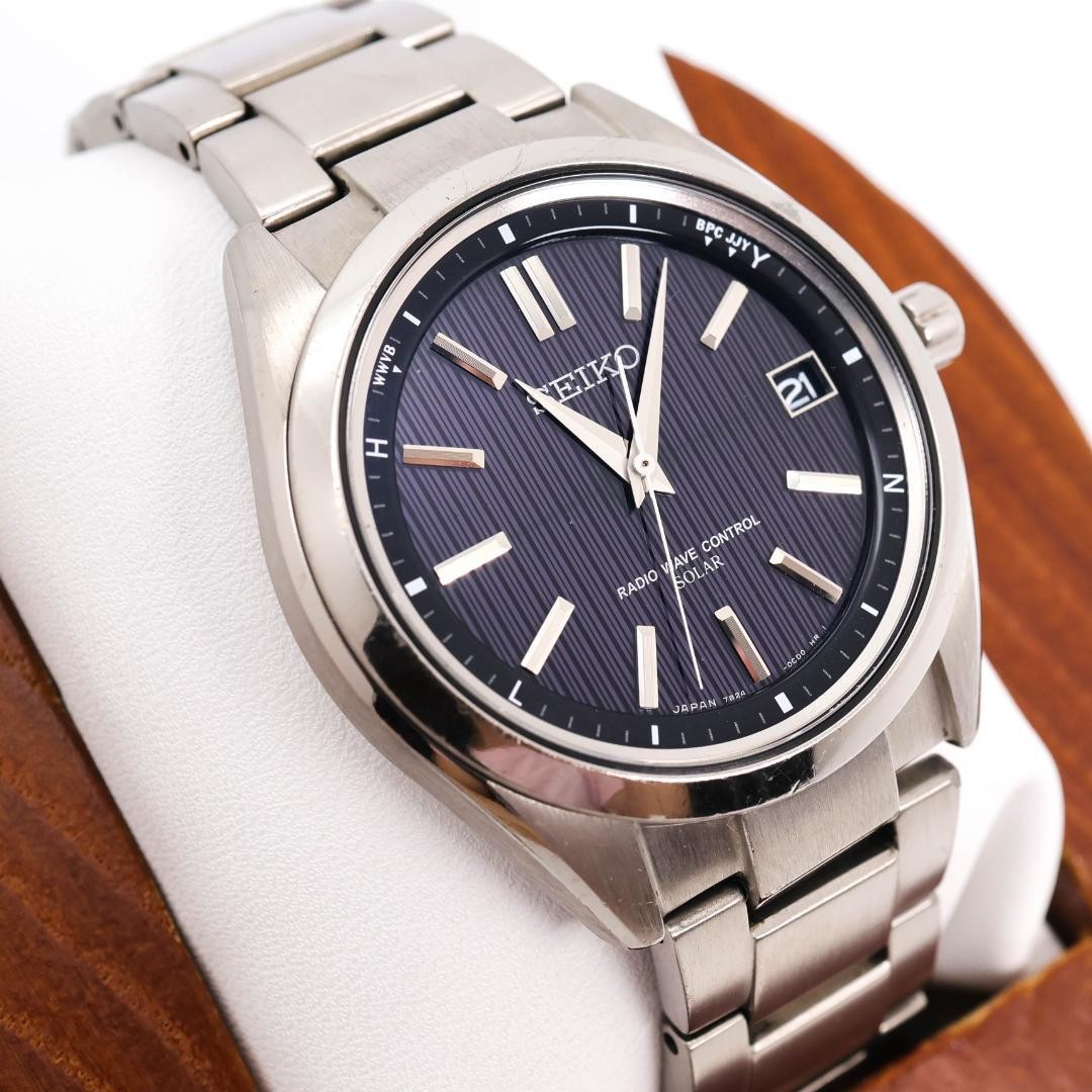 Working SEIKO Brightz Wristwatch Radio Solar Date Titanium 3300