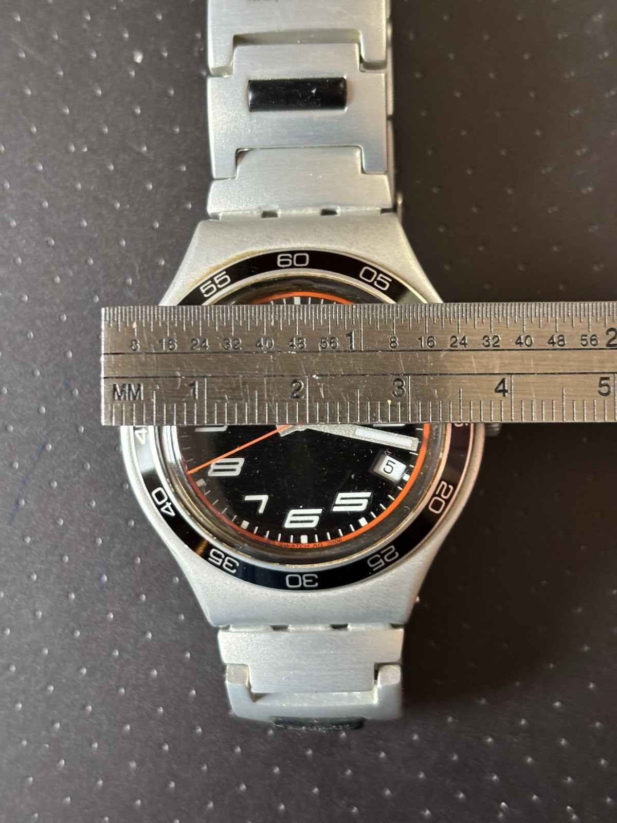 Swatch Jungle Joy 2006 37mm – Black – Racing – Orange Accents – Rubber