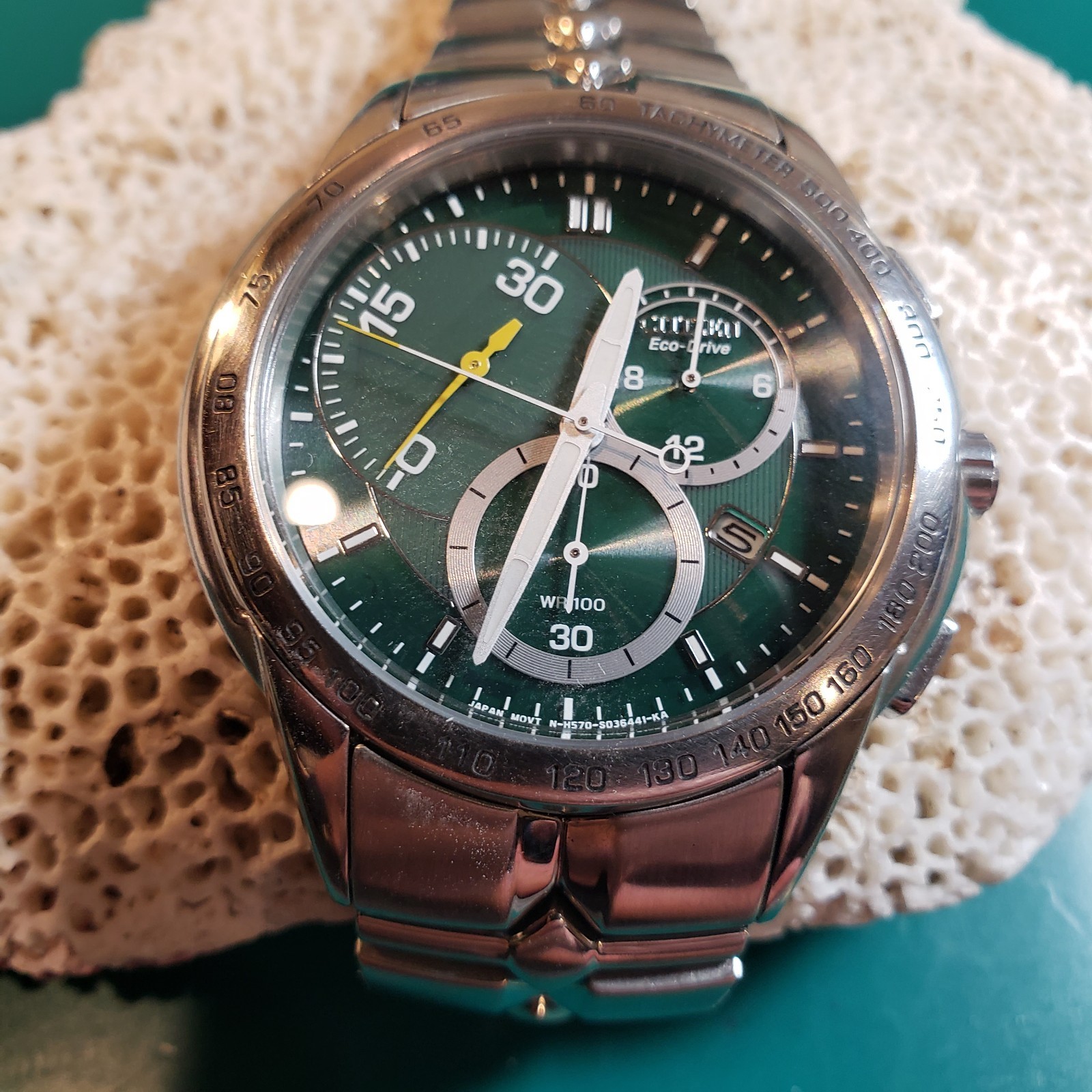 Rare Citizen H570-S021642 Unique Green Dial Chronograph Men’s Watch REFURBISHED