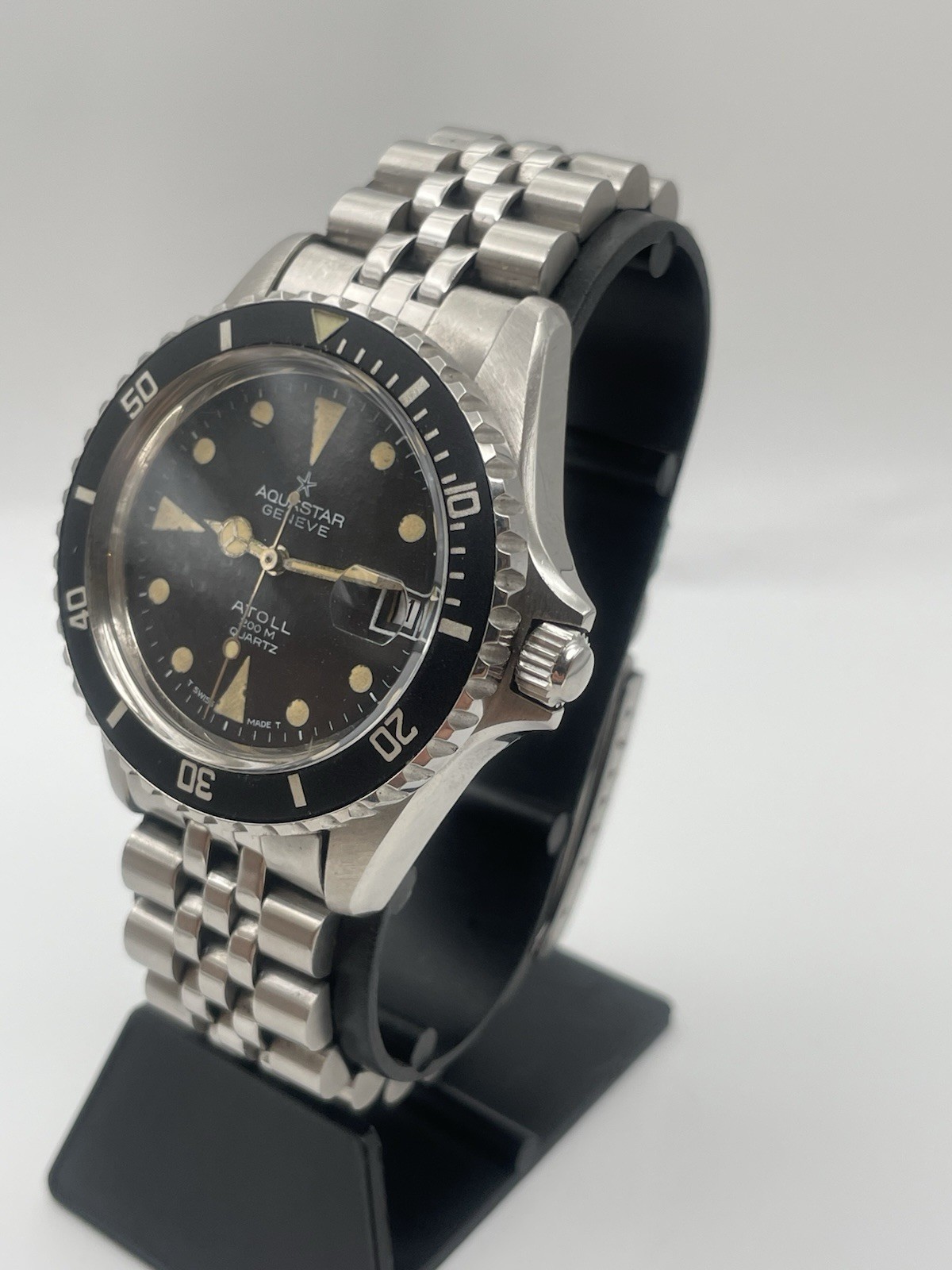 Vintage Aquastar Atoll 200 M Diving Quartz Watch