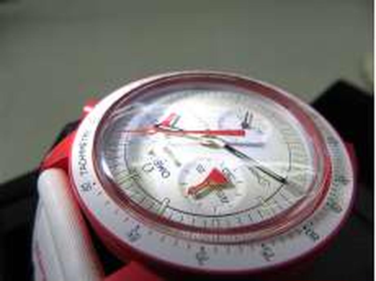 Collaboration model MISSION TO MARS SO33R100 OMEGA X SWATCH