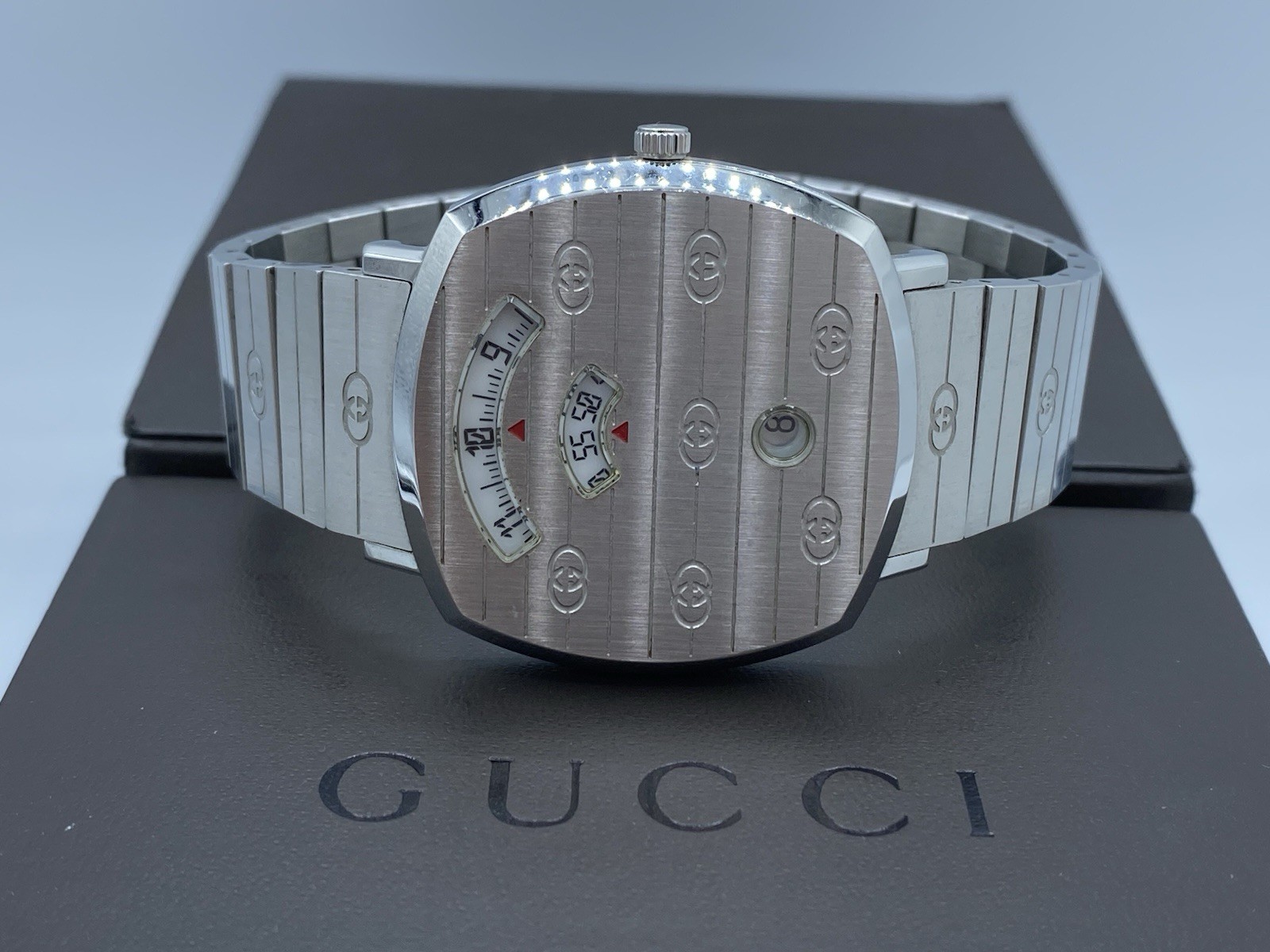 Gucci Grip Watch YA157410