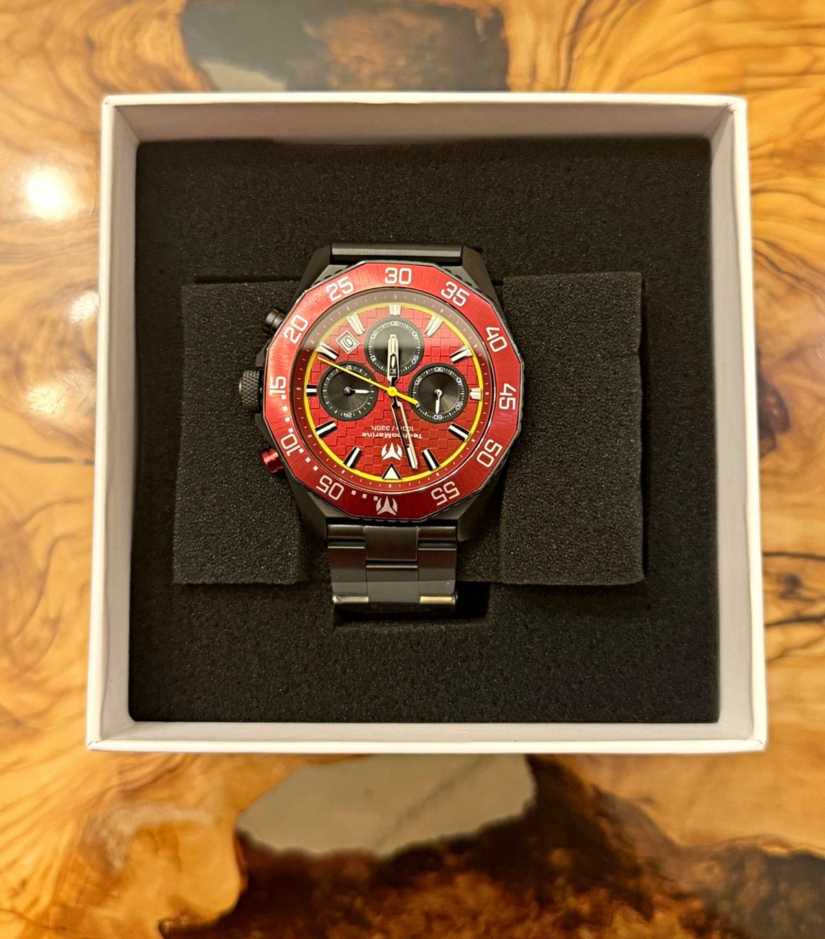 TECHNOMARINE RACING LEGENDS WATCH 🔥 Model TM-525020 – 44.2MM Black/Red