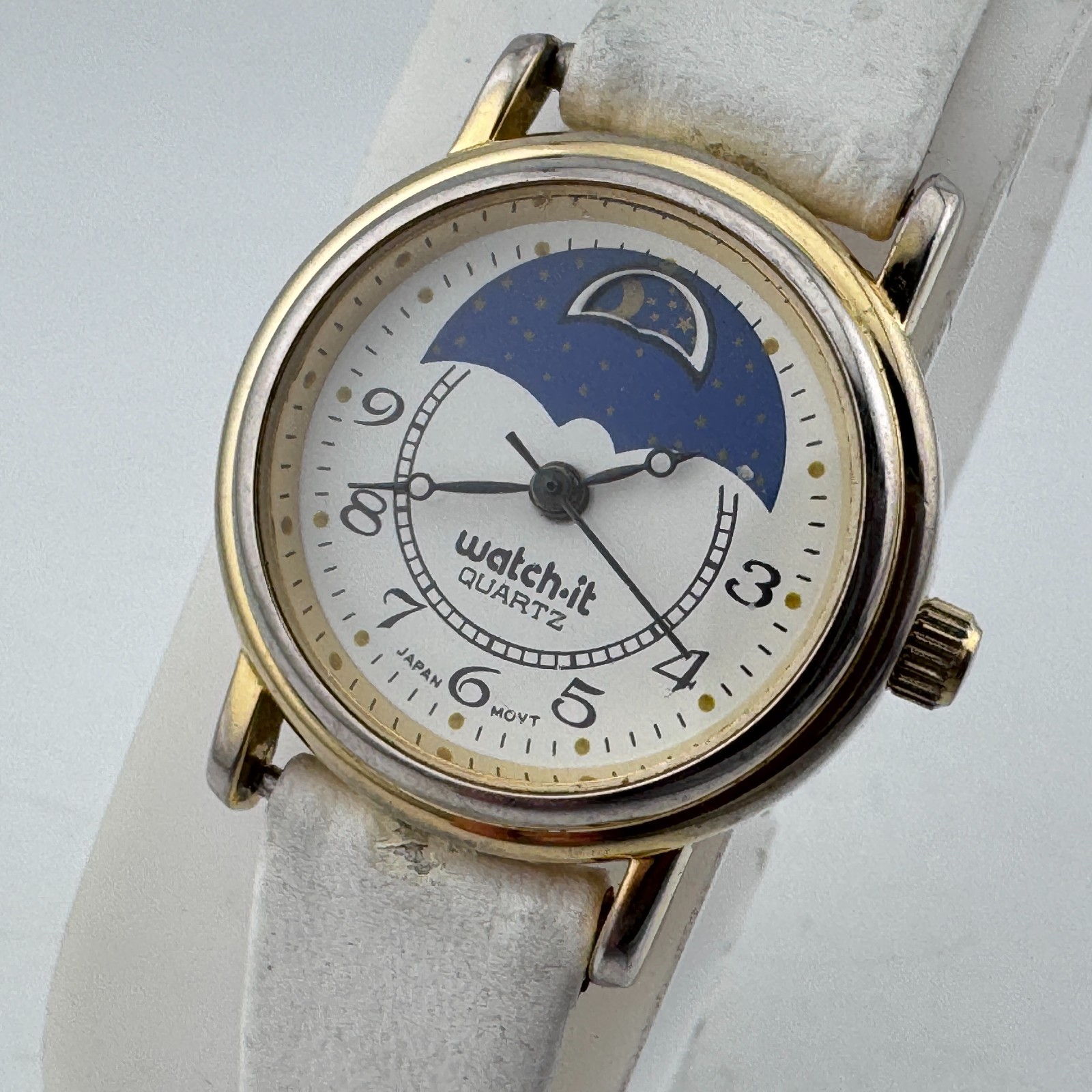 VTG Watch-it Quartz Watch Women Moon Phase Gold Tone Leather Analog New Battery