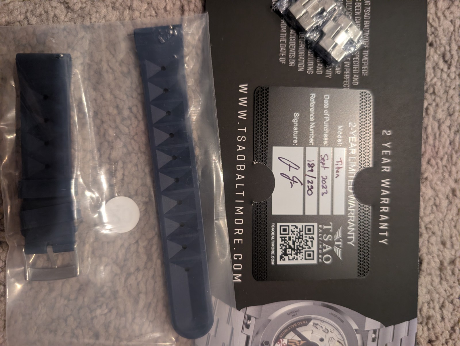 Tsao Baltimore – NFT Linked Watch set of 5 KDA. BTC. KAS. FLUX.