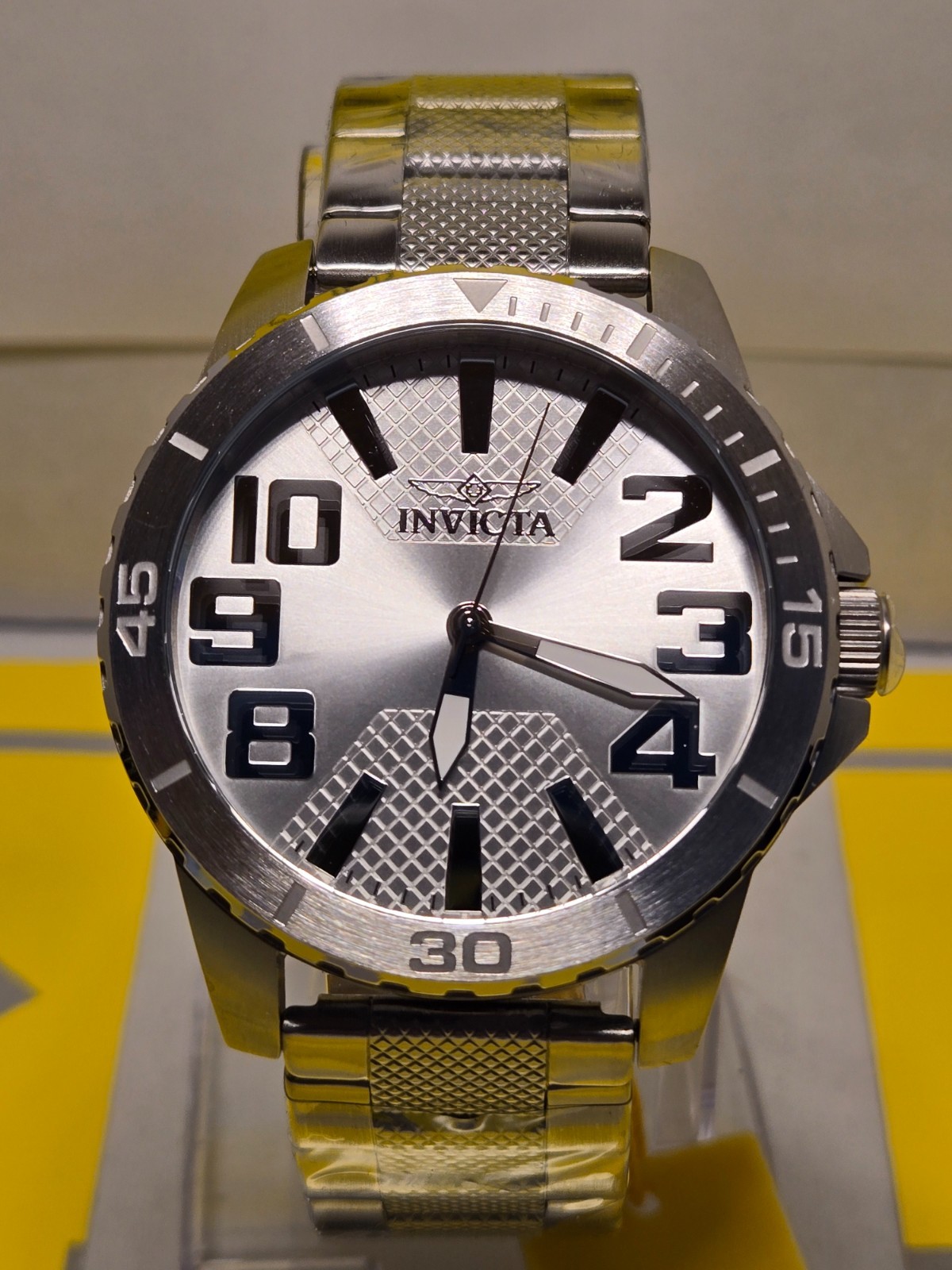 INVICTA Speedway Valor Men’s Watch 48mm Steel with Steel Racing Dial – New!