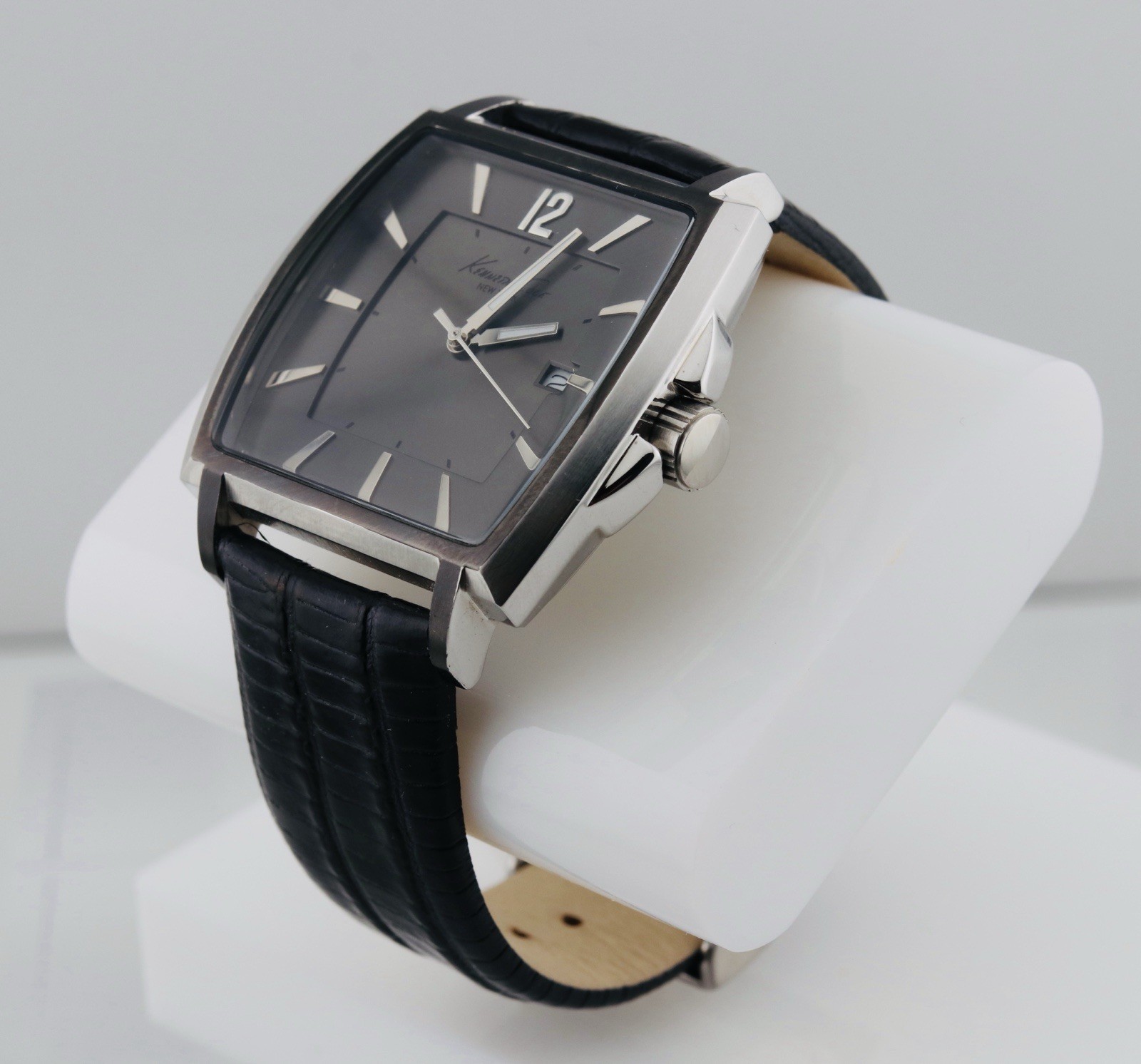 Kenneth Cole Gray Dial Black Leather Silver Case Rect. Men’s Watch (55)