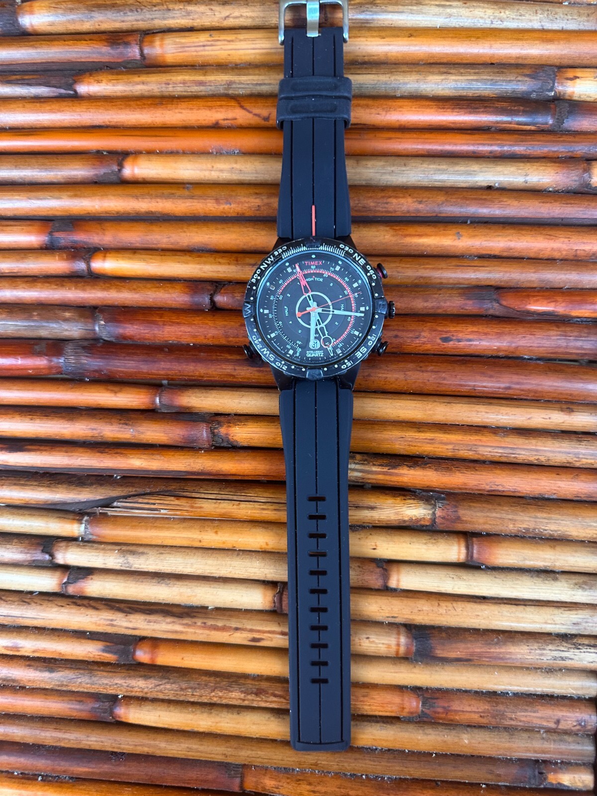 Timex Intelligent Quartz Compass Tide Temperature Men’s Watch T2N720 New Battery