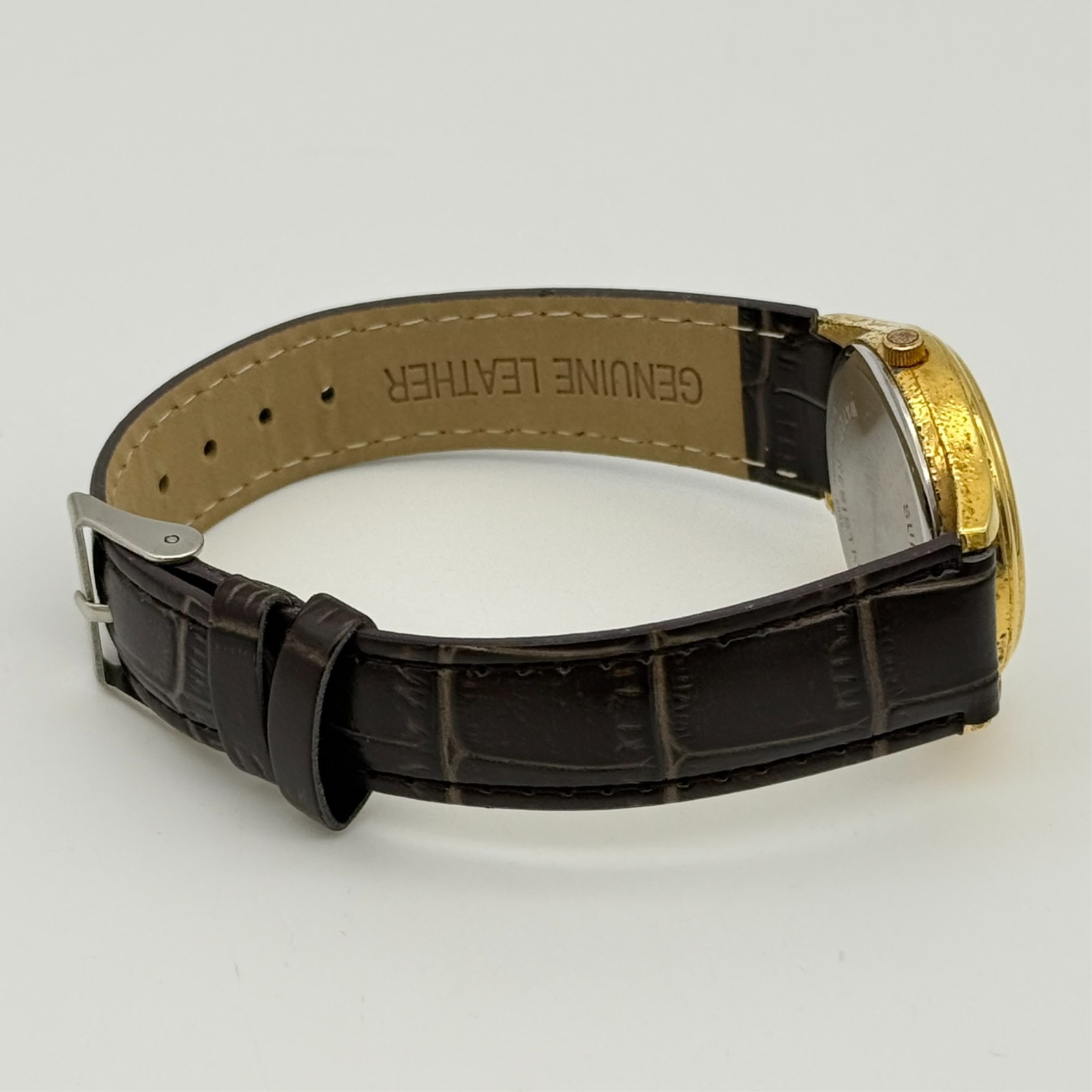 Vintage Unisex NOTRE DAME Fightin’ Irish Gold Tone Watch, Mystery Dial Clover