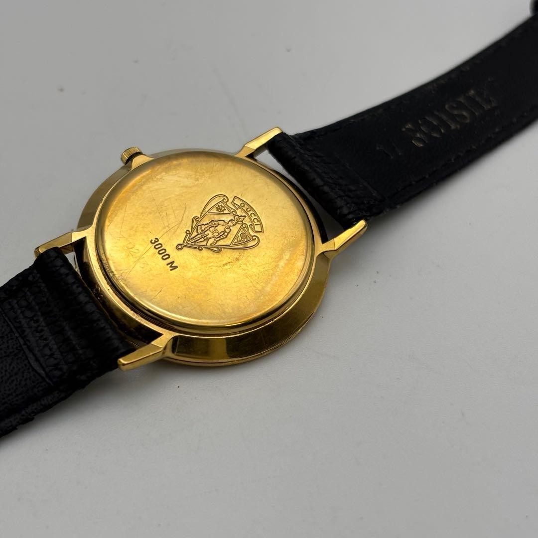 Gucci 3000M Black Dial Leather Strap Quartz Men’s Watch Japan 07554