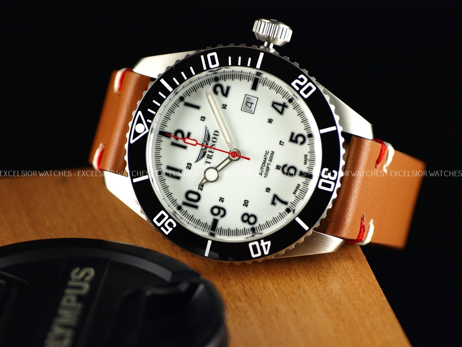 Tresod Men Ocean Master Swiss Made SW200 Automatic Lume Dial Ceramic Bezel Watch