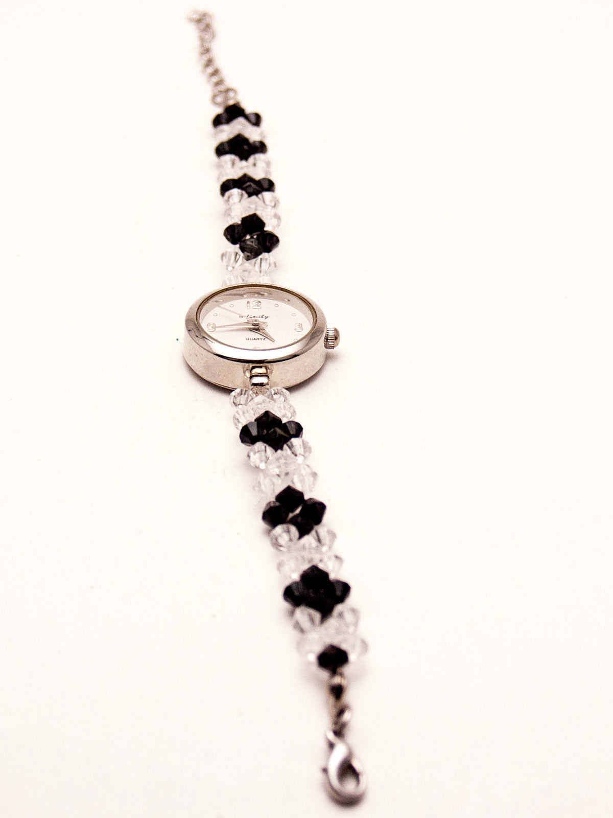 INFINITY WOMENS’ ANTIQUE LOOK GLASS BLACK/CLEAR COLOR BEADS WATCH BRACELET