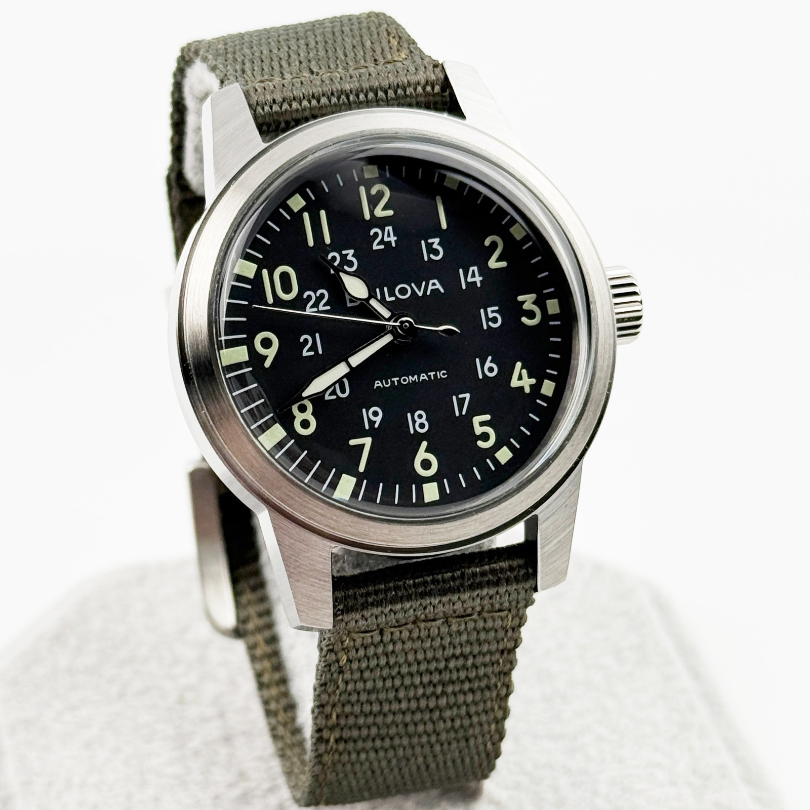 Bulova Hack Men’s Automatic Watch VWI Special Edition Nylon Strap 38 mm 96A259