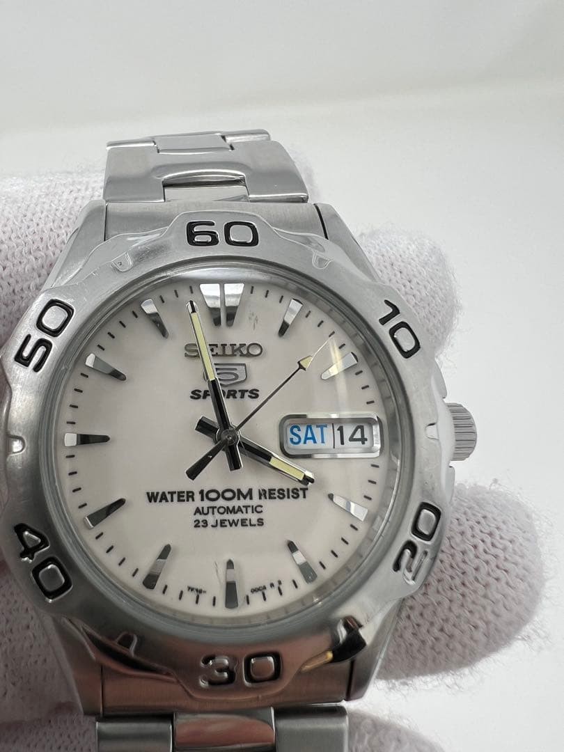 SEIKO 5 SPORTS Automatic See Through Back 23 Jewels From Japan