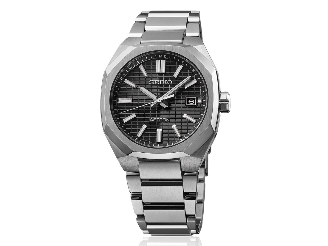 SEIKO Astron SBXY063 NEXTER Solar Radio Controlled Titanium Japan New