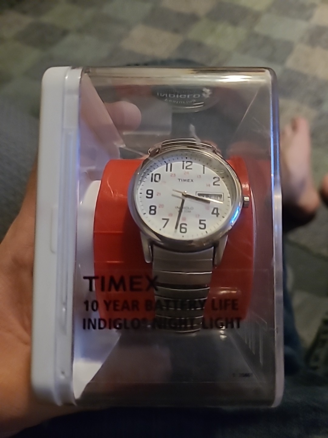 Timex T20461, Easy Reader, Men’s, Silvertone Expansion Watch, Indiglo, Day/Date