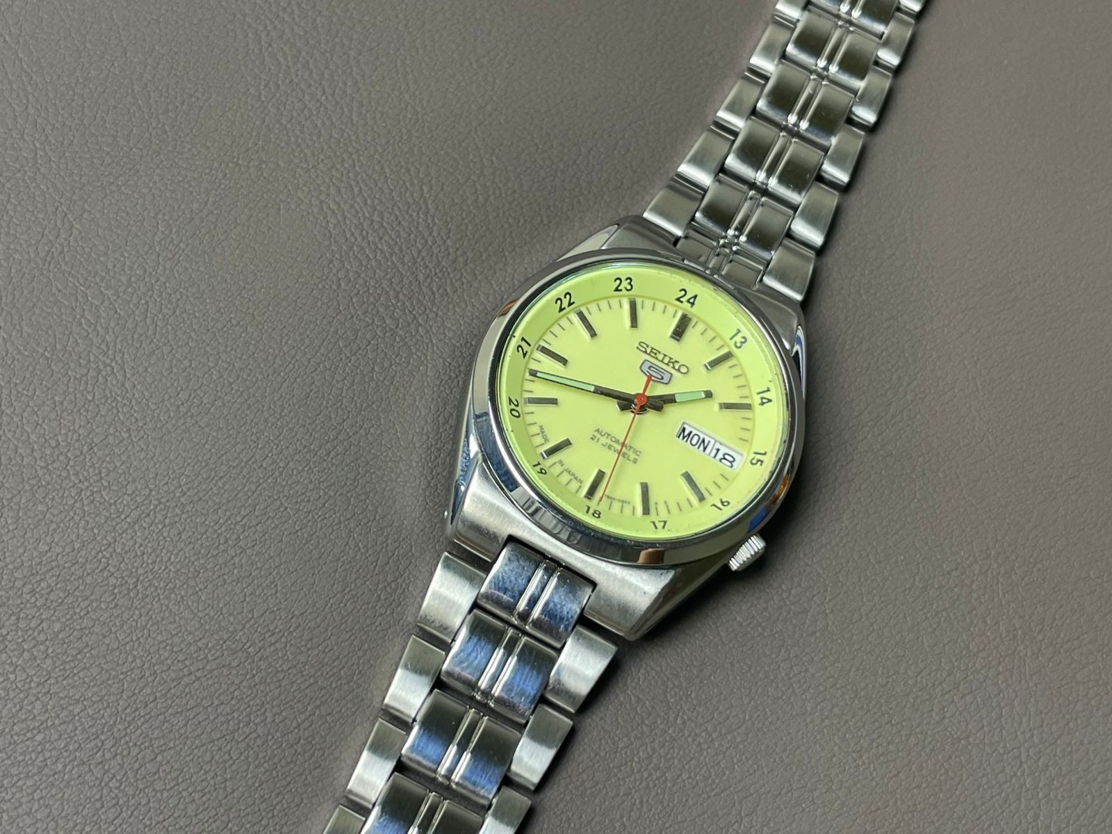 Seiko 5 Automatic 7S26-02C0 Lume Dial 36mm Men’s Watch