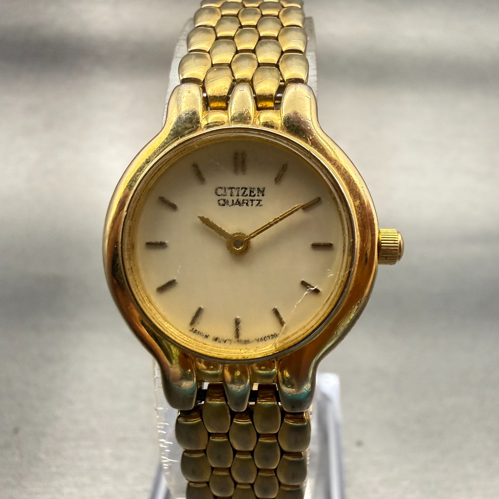 Citizen Watch Women 23mm Champagne Dial Gold Tone Round 1020-S54554 New Battery