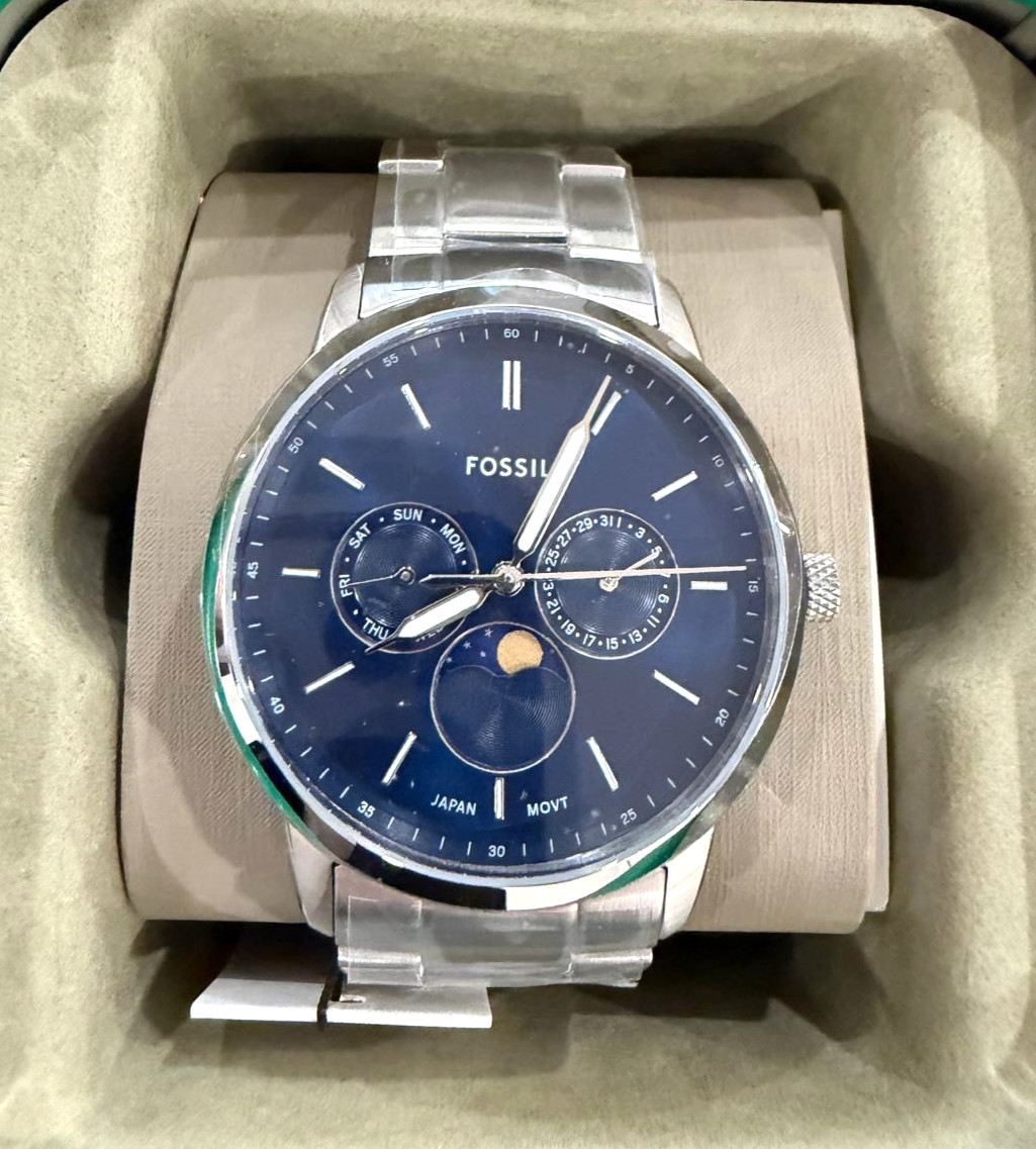 Fossil Men’s Neutra Moonphase Multifunction Stainless Steel Watch FS5907