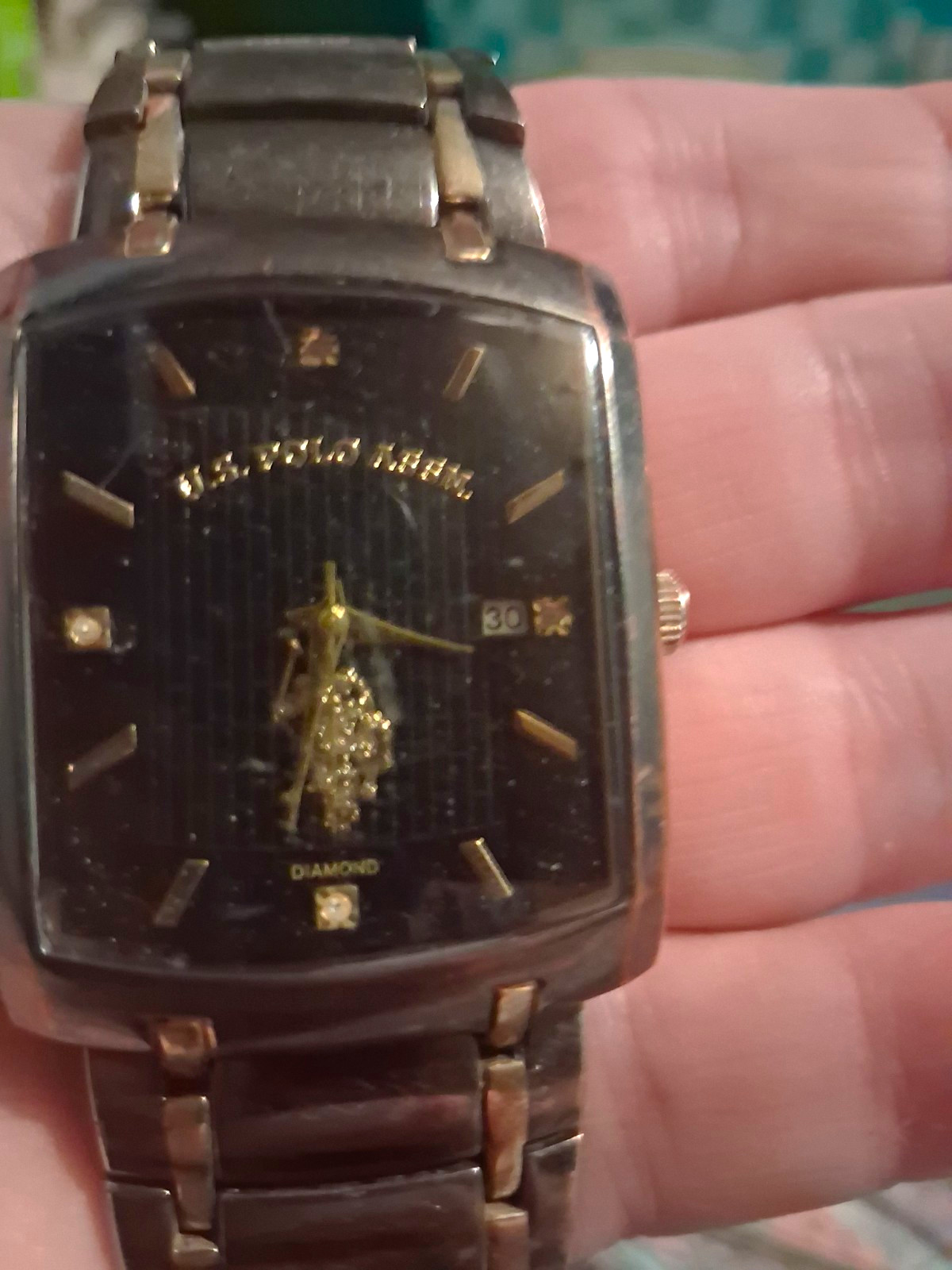 Eternal Angel Rectangle Quartz Analog Watch Black Dial Date Gold/Silver Bracelet