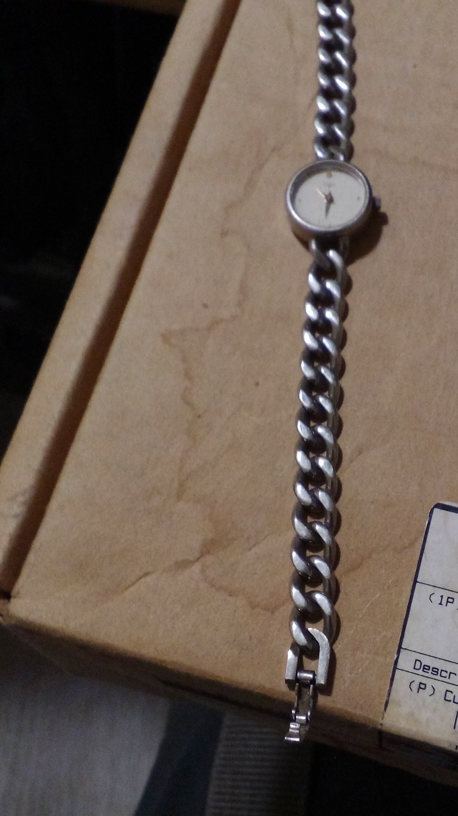 Timex Quartz Analog Wristwatch Silver Metal Bracelet White Dial Dot Indexes
