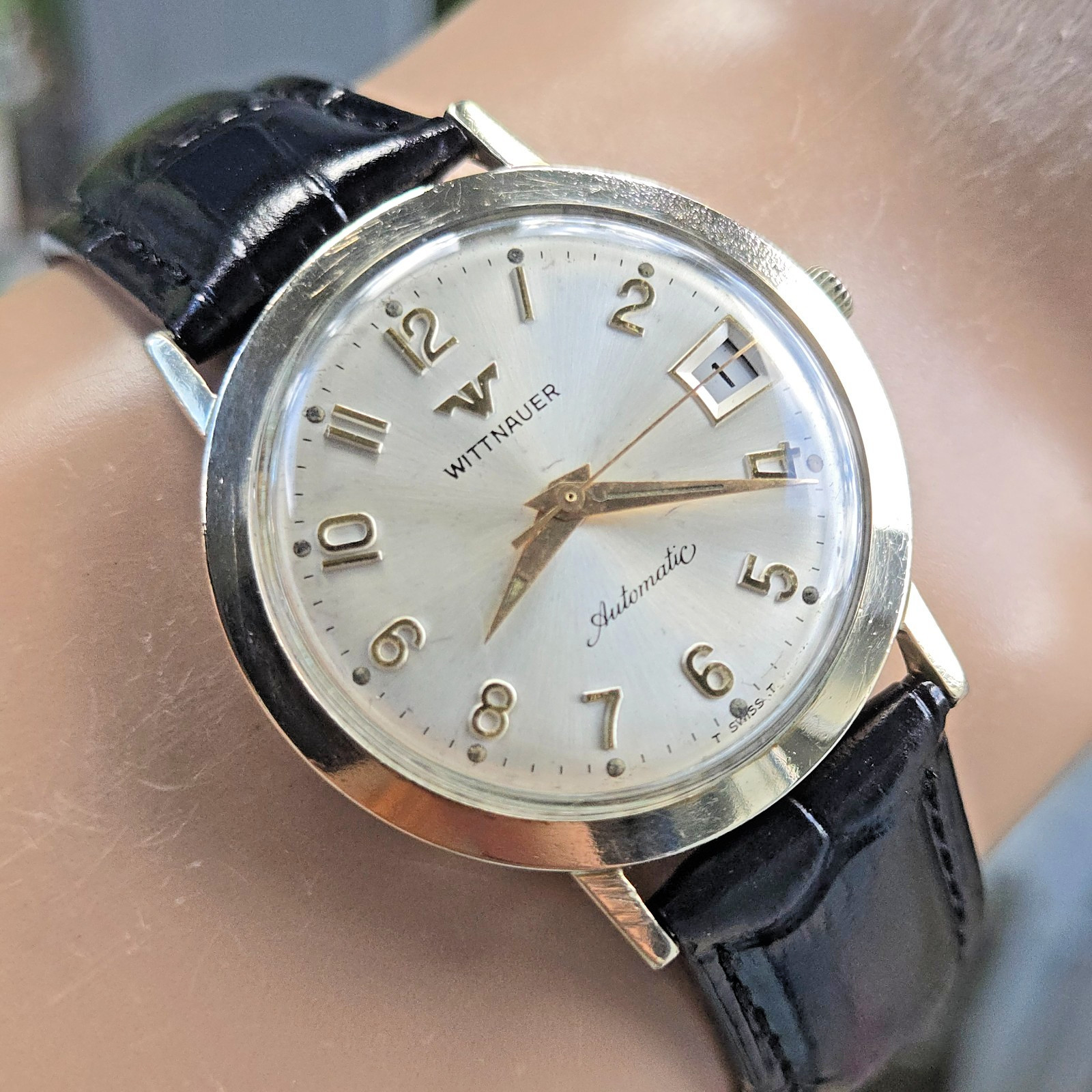 Vintage Wittnauer men’s automatic watch 10K GF DATE Art Number Dial 1960s