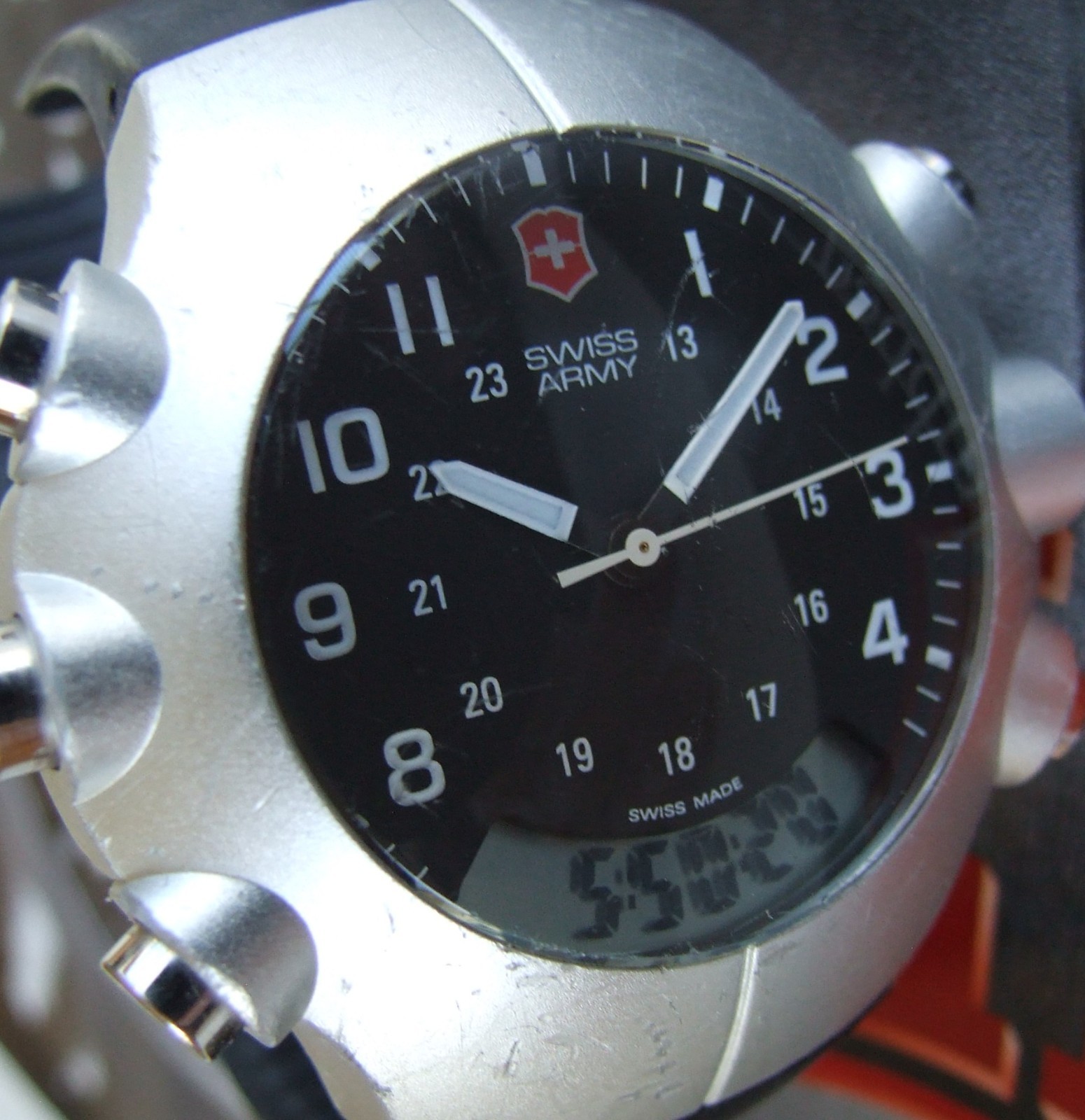 ULTRA RARE SWISS ARMY STARTECH ST 3000 ANA-DIGI Weather Station Watch~Needs Band