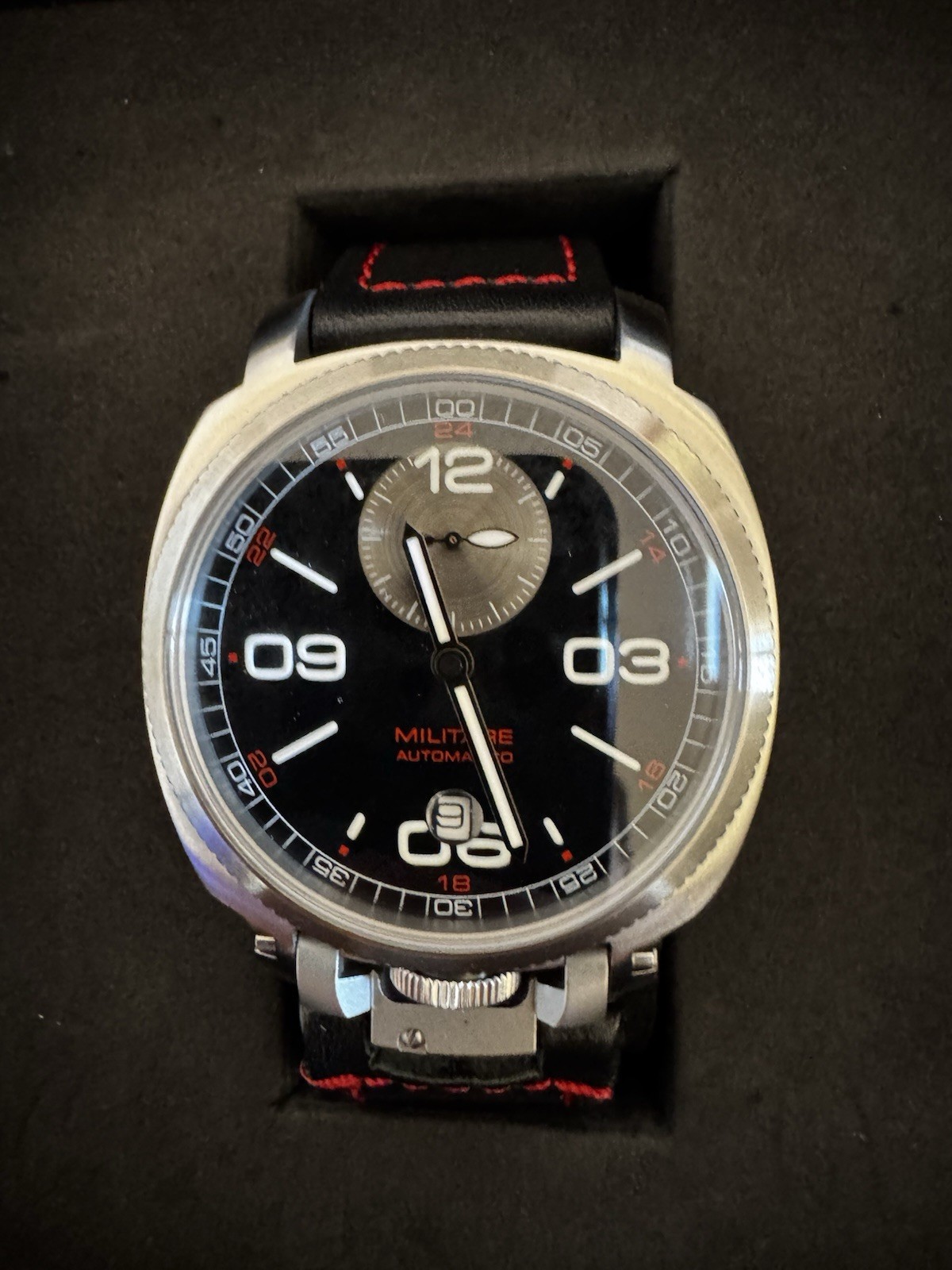 Anonymous Florence Military Automatic Watch Full Set New