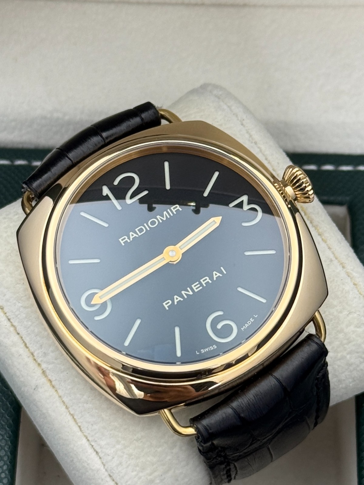 Panerai RADIOMIR ORO ROSA PAM00231 45MM Men’s Watch