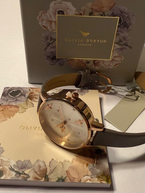 NEW! Olivia Burton – Pearly Queen Vegan London Gray & Rose Gold Watch