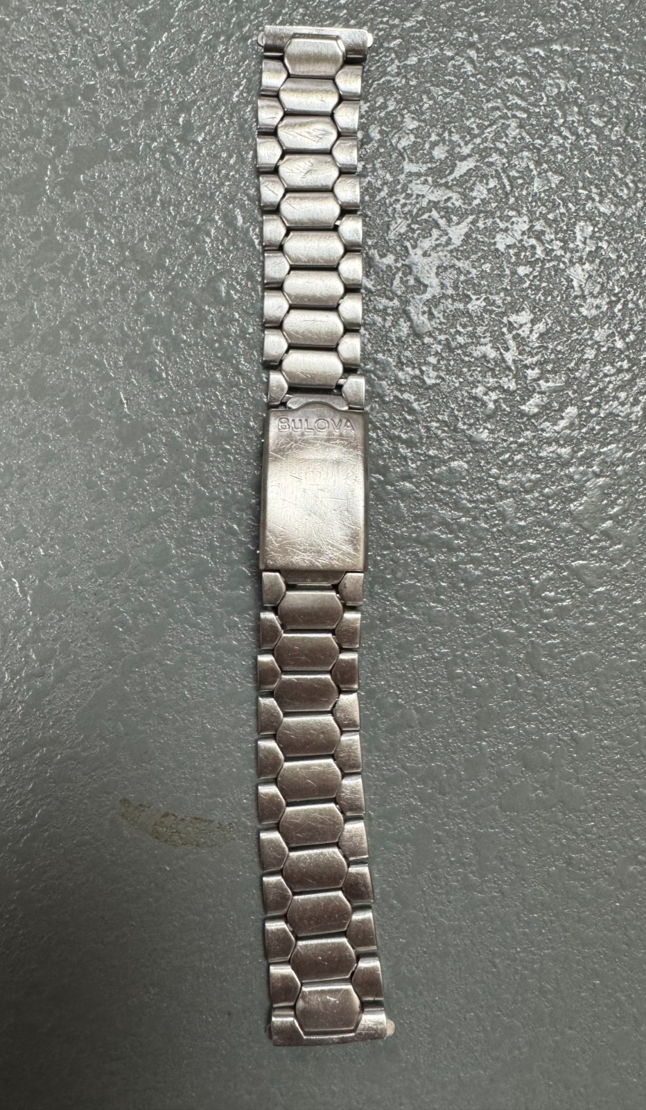Vintage 1970 Bulova Sea King ‘snorkel’ NO 11BLC Honeycomb Watch Band 17.5mm
