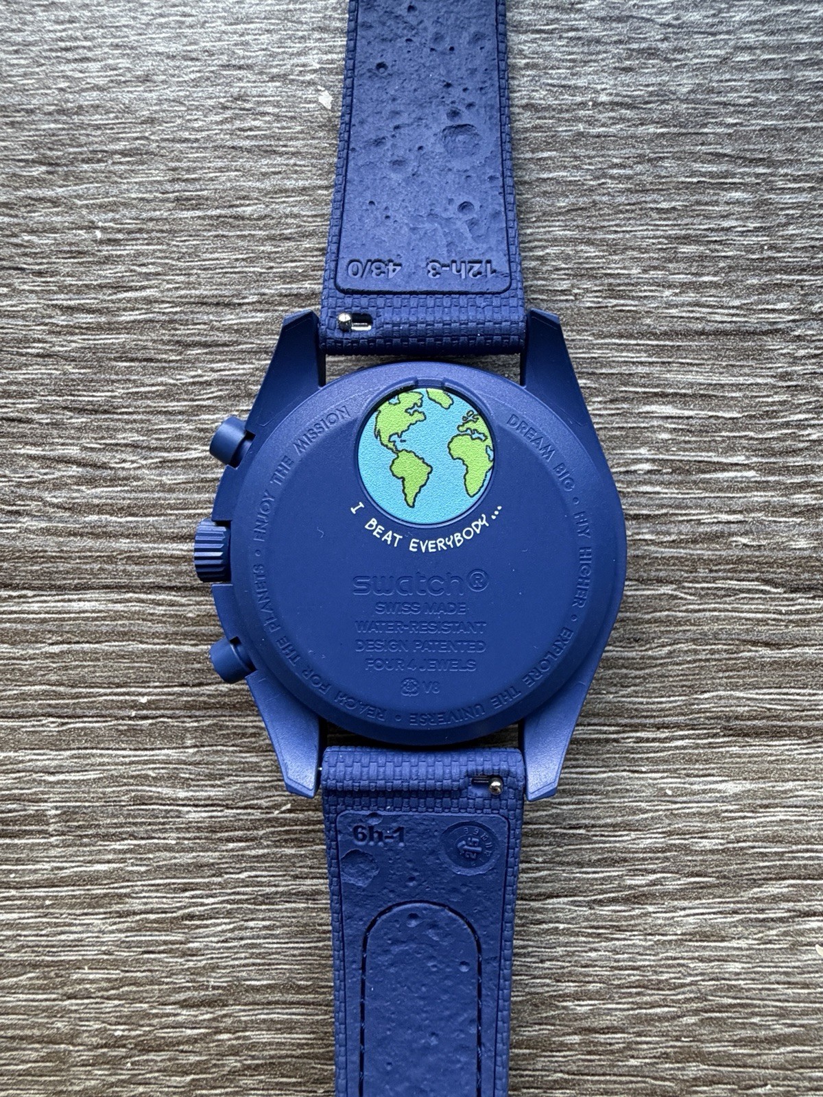 Swatch OMEGA Moonswatch Mission to Earthphase Moonshine Gold (Sturgeon Moon)