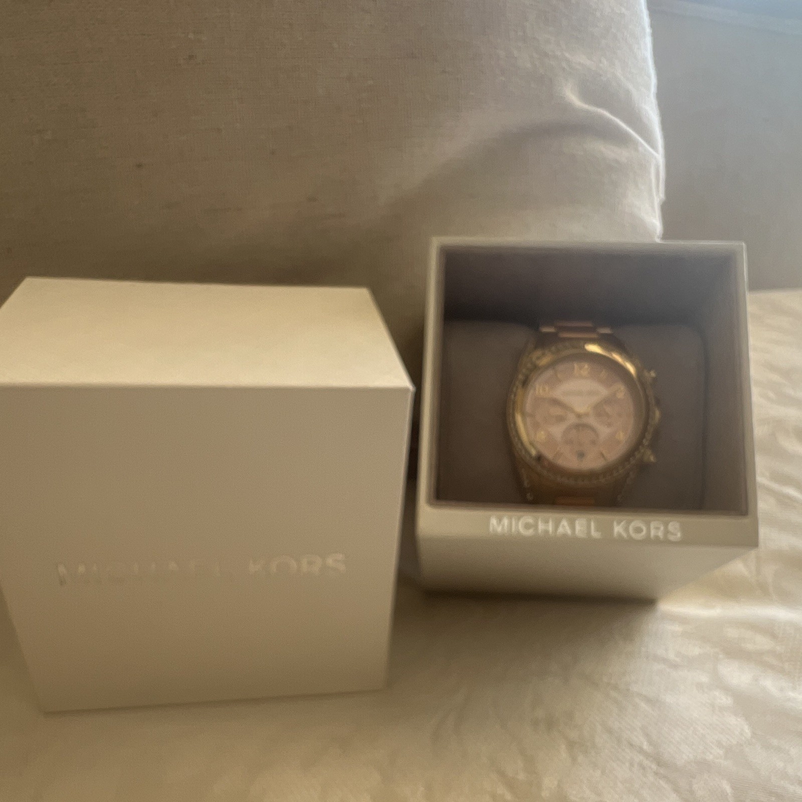 Michael Kors MK-6316 Two-Tone Gold/Rose Quartz Chronograph Date Box Papers