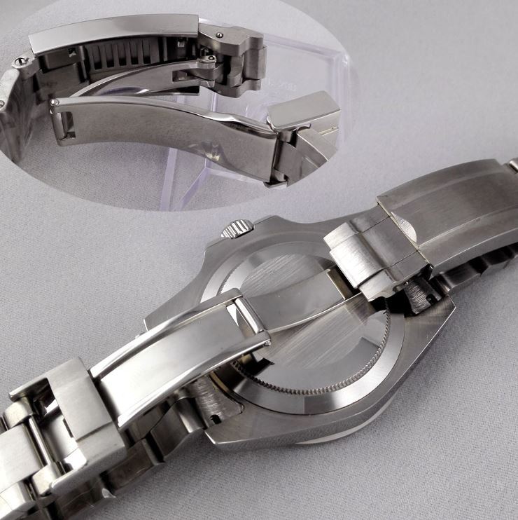 40mm Custom Built with Custom Logo GMT Dive Watch – Automatic Movement