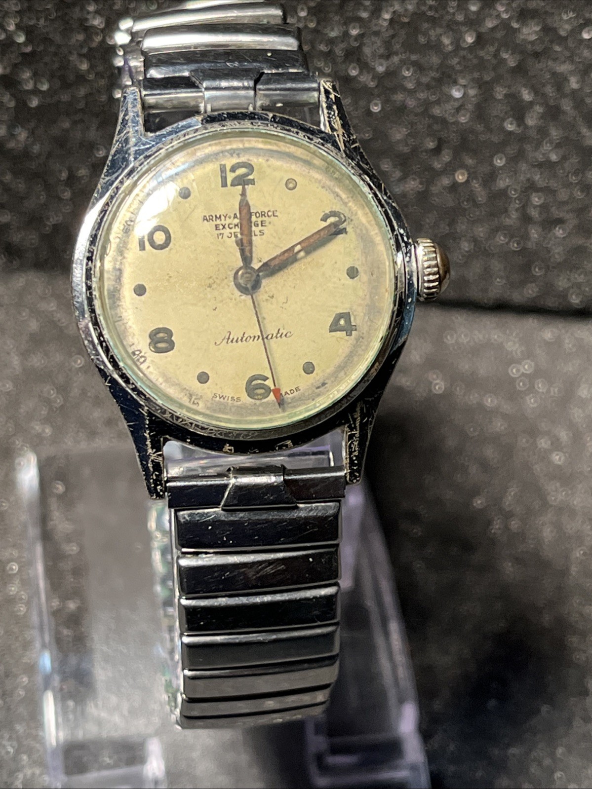 Vintage Military RARE Army WW2 Era Automatic Watch ARMY AIR FORCE EXCHANGE