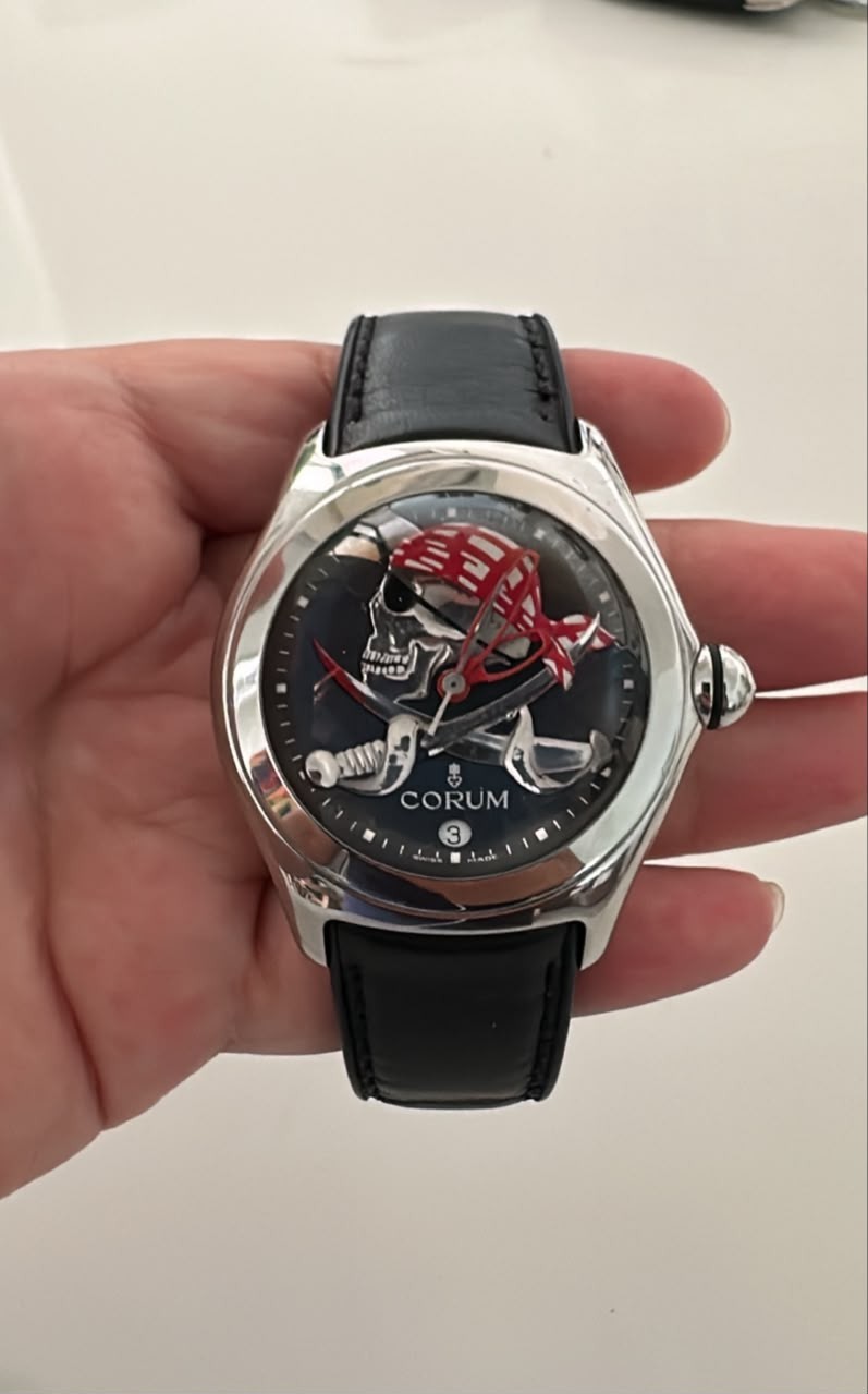 Corum Bubble Privateer Pirate Skull 082.150.20 Automatic