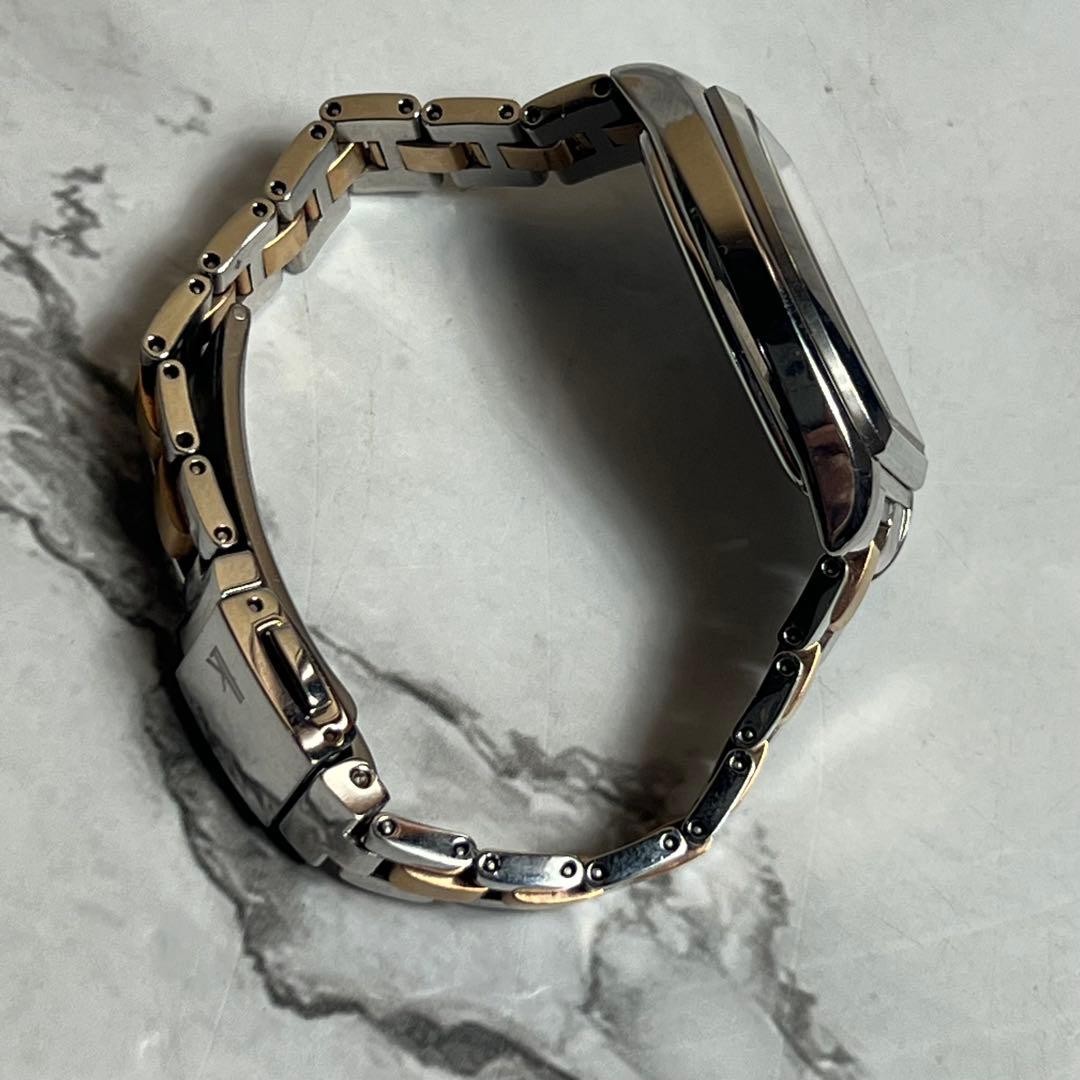 Working Excellent Condition Seiko Lk Ladies Wristwatch Tonneau Shape Shell 1B32