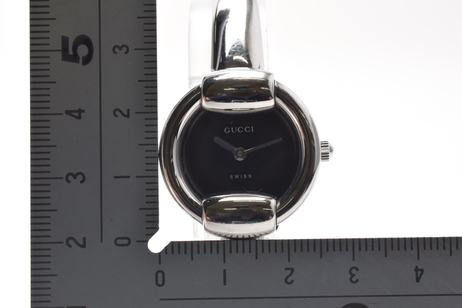 GUCCI 1400L Vintage Women’s Quartz Bangle Watch Silver Case Black Dial [Exc+4]