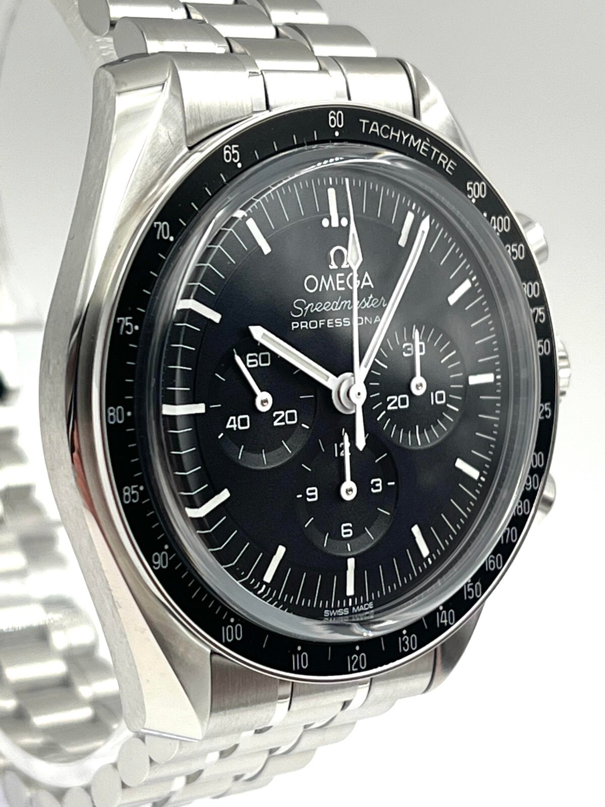 Omega Speedmaster Professional Moonwatch 310.30.42.50.01.002 Unworn 2023